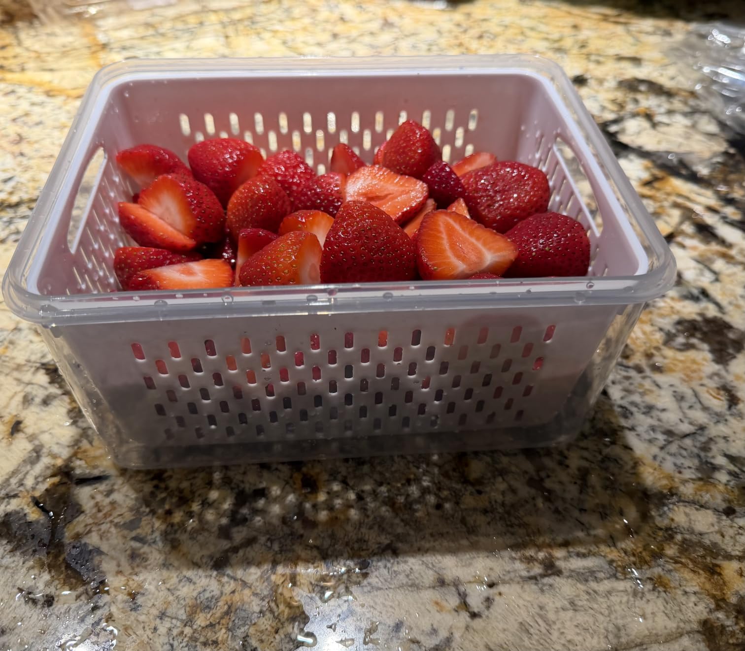 5 PCS Large Fruit storage Containers for Fridge, Food Storage Containers | with Removable Colander Leakproof Dishwasher & Microwave safe Produce Containers Keep Fruits Vegetables Berry Fresh longer customer photo 1