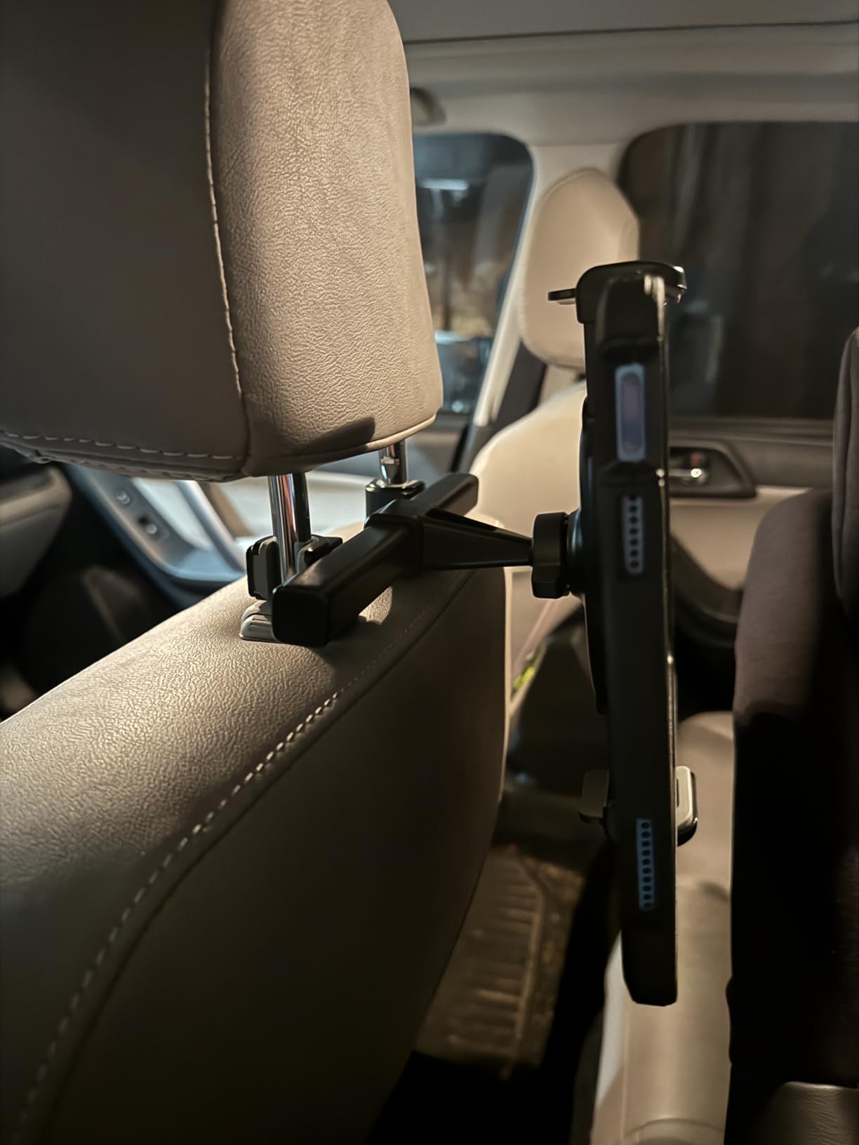 Lamicall Car Tablet Mount, Headrest Tablet Holder - Car Back Seat Travel Stand for Kids, Compatible with iPad Pro Air Mini, Galaxy Tab, Fire HD, 4.7-13