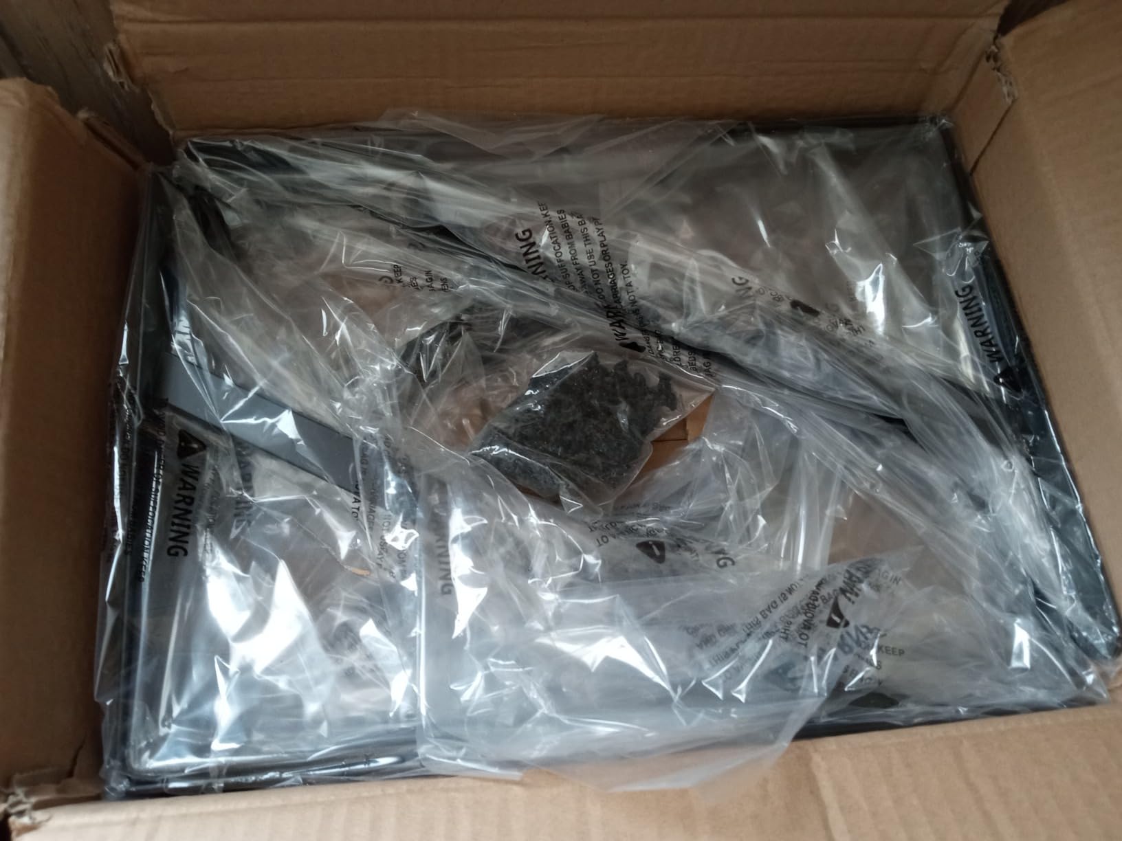12 Pack L16 x H 10