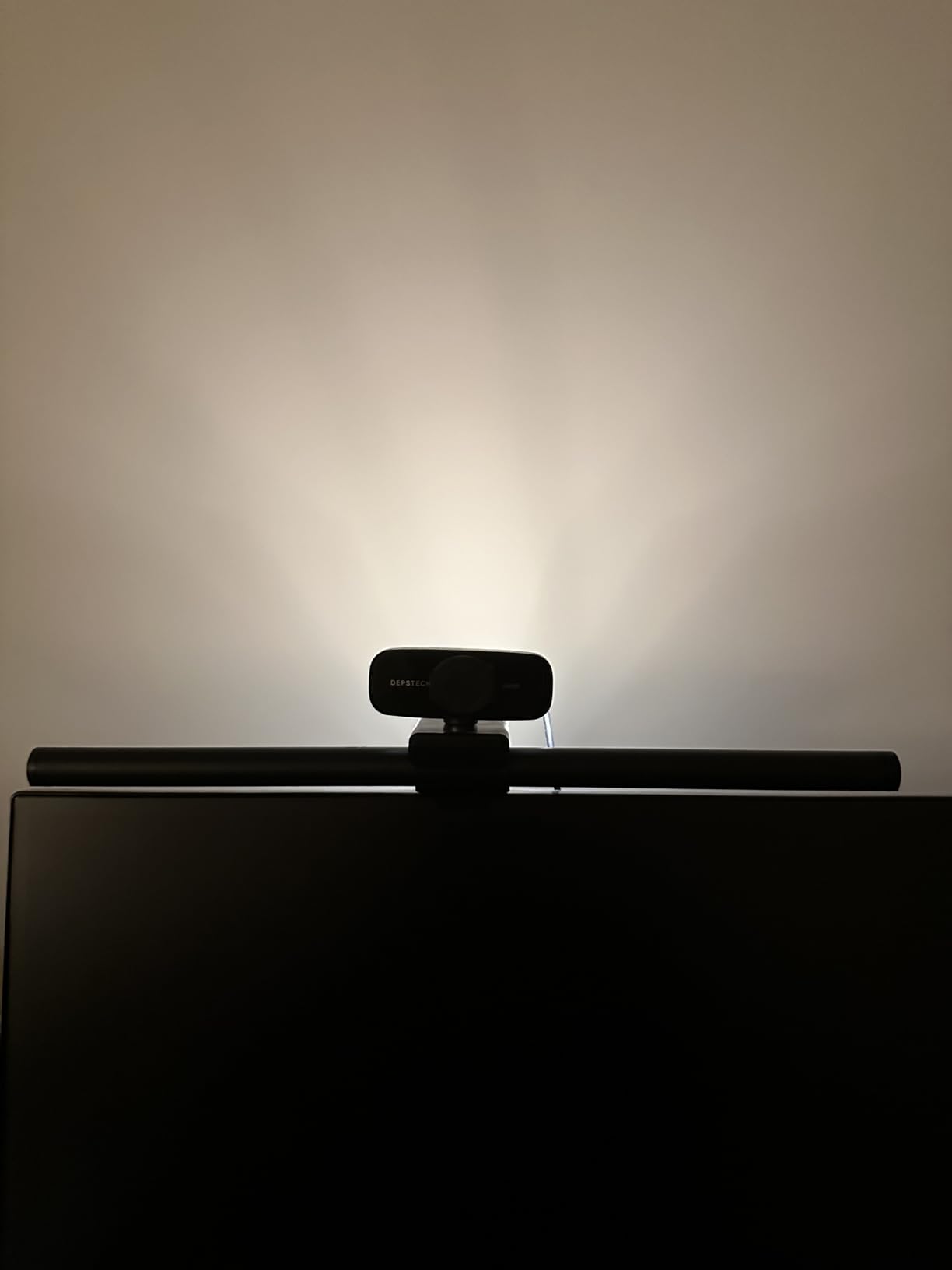 OOWOLF Monitor Light Bar with Remote, Ra95 Computer Monitor Lamp for Eye Caring, USB Reading Lamp Task Lamp, Dimmable Light Bar with Backlight, No Glare Space Saving Home Office 16.14