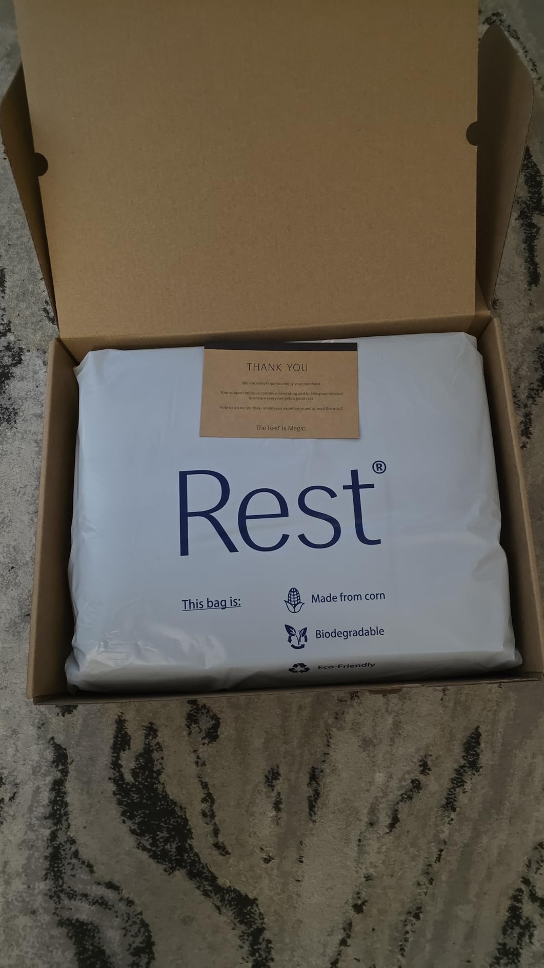REST Evercool Cooling Comforter Blanket for Hot Sleepers, King/Cali King | All-season bedding to keep cool, reversible cool-to-touch fabric for night sweats, breathable, lightweight, machine washable customer photo 1