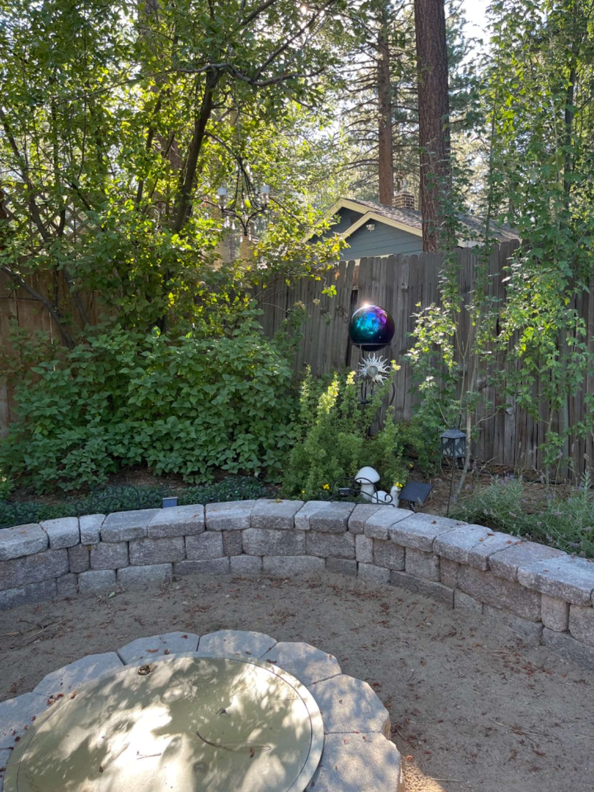 35cm/14 inch Garden Sphere Mirror Gazing Ball, Rainbow Stainless Steel Polished Reflective Smooth Hollow Globe Ball, Durable Colorful and Shiny Decorations Addition to Garden Patio Yard Home customer photo 2