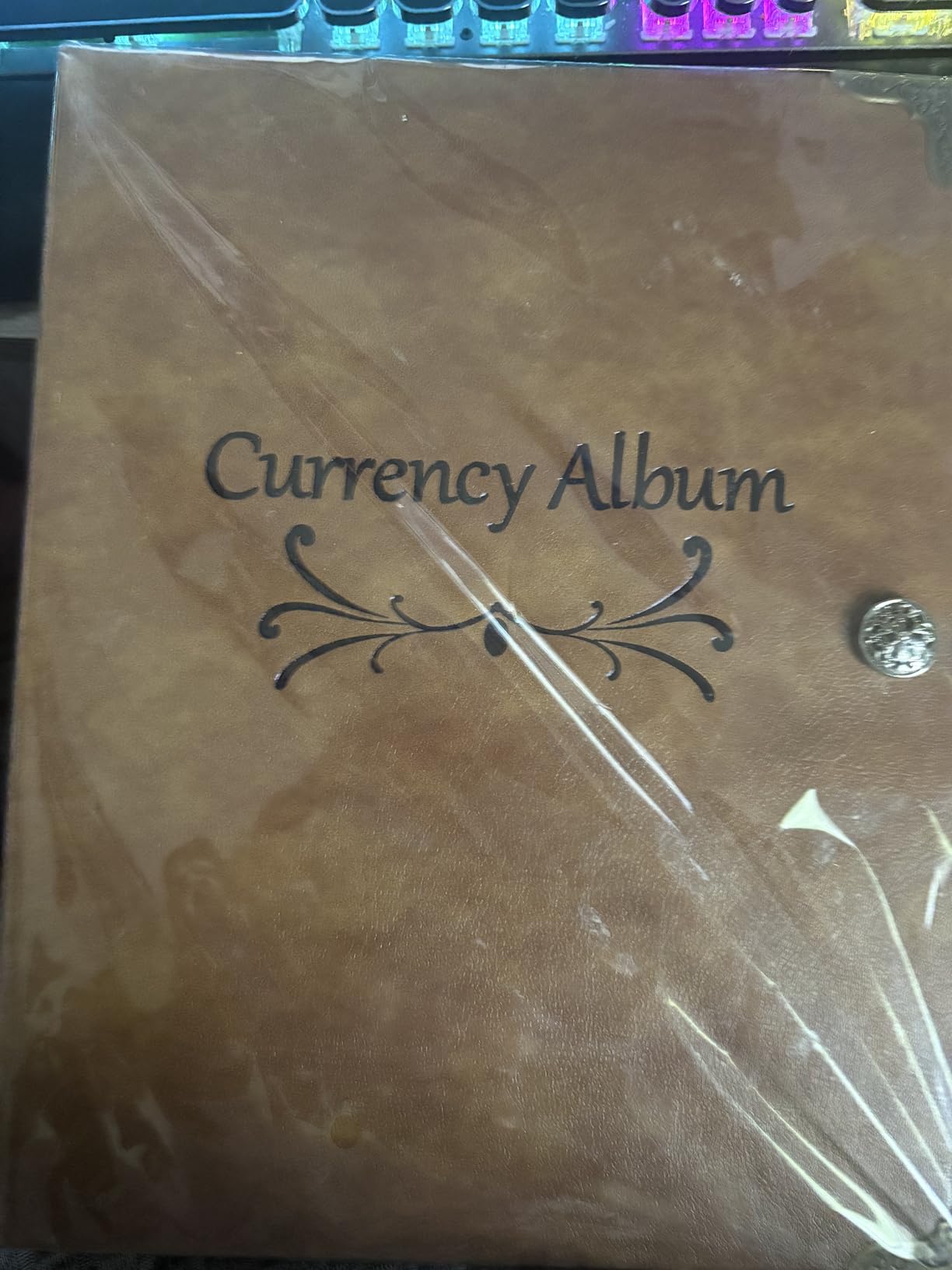 Currency Paper Money Collection Album Book for Collectors | 120 Pockets/40 Sheets big capacity, high transparency thickened page, elegant & Simple, excellent protection + easy to use customer photo 2