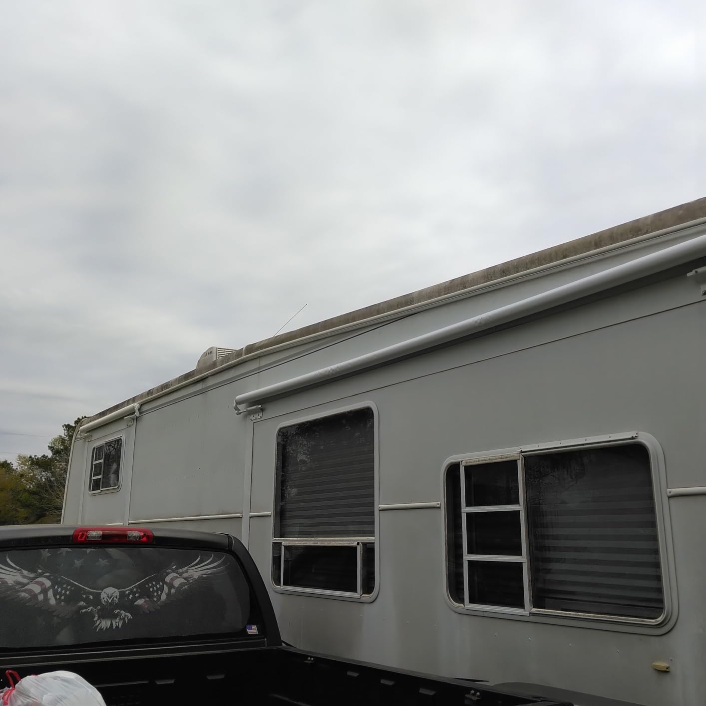 Awnlux Black Modular Slide Topper Awning Slide Out Awning Kit Slide Out Protection for RVs, Travel Trailers, 5th Wheels, and Motorhomes-7' (6'7