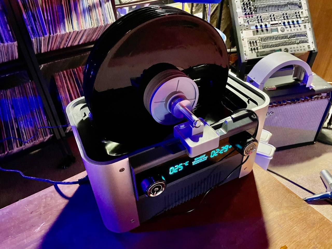iSonic CS6.1-Pro Motorized Ultrasonic Vinyl Record Cleaner for 10 LPs, with Filter and Spin Drying, 1.6 Gal/6L, 110V customer photo 1