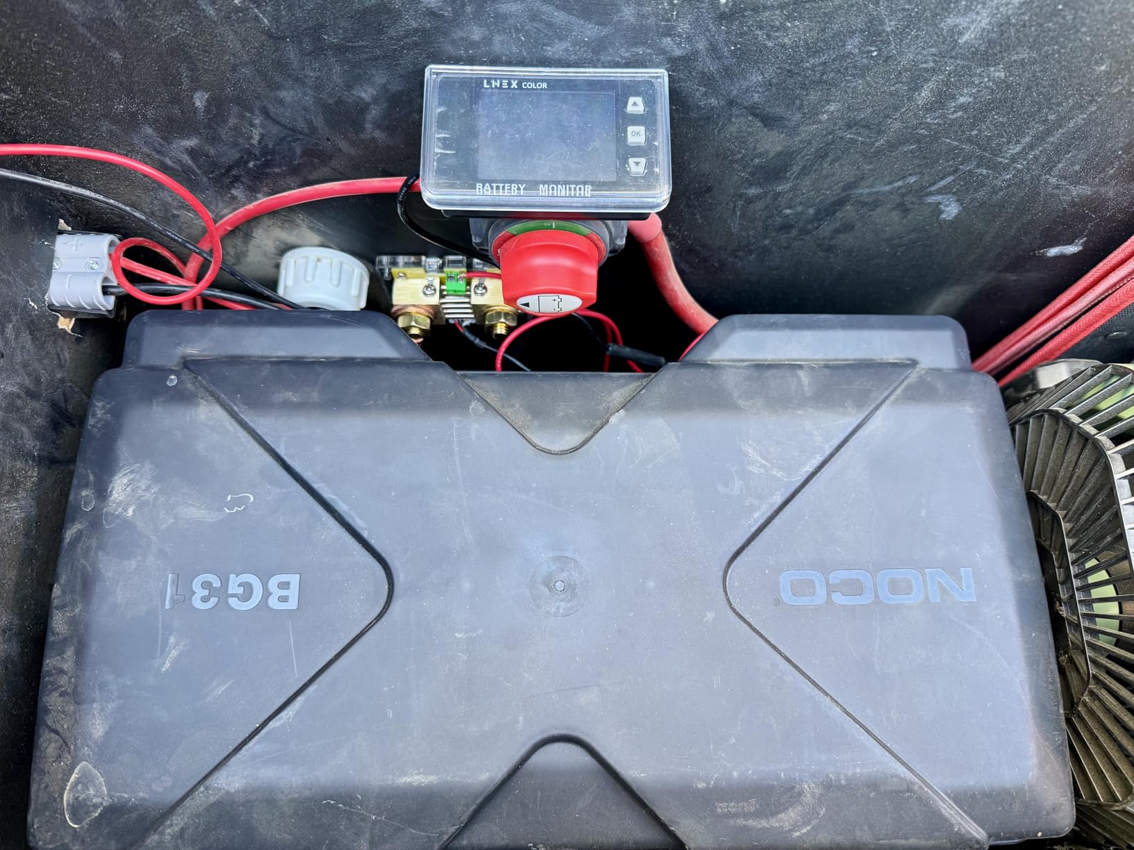 LNEX 500A Shunt Battery Monitor, 2.4