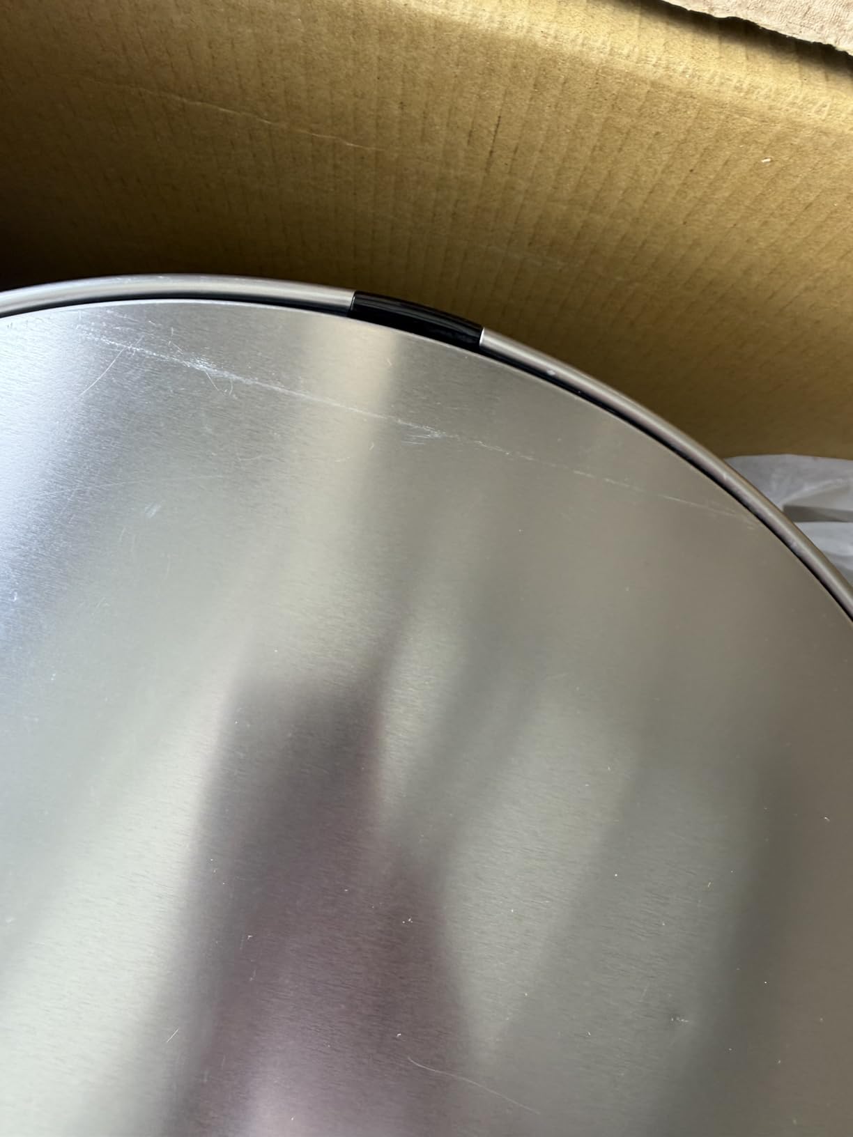 simplehuman Semi-Round Sensor Can, 45L / 12 Gallon Touch-Free Kitchen Trash Can, Adaptive Motion Sensor, Liner Rim, Liner Pocket, ADA-Compliant, Matte Black Steel customer photo 1