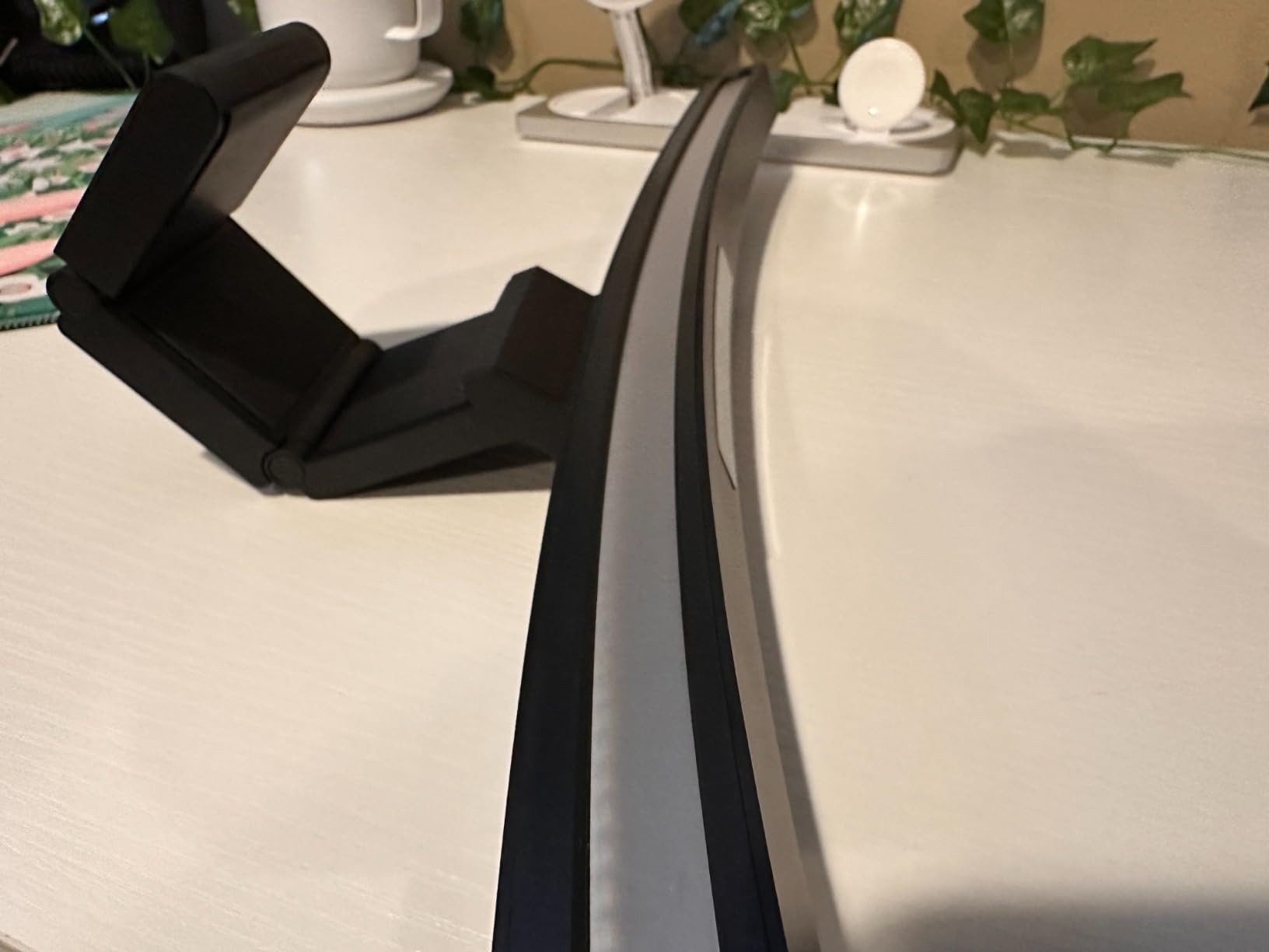 ONWAY Curved Monitor Light Bar with Wireless Remote, Monitor Auto-Dimming and Camera Base, Applicable to All Screens. No Screen Glare, for Home Office customer photo 1