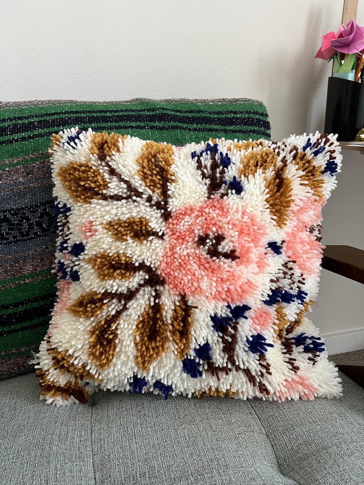Latch Hook Kits Pillow Plant Flower Leaves Printed Canvas Cushion Crochet Yarn Needlework Hook Latch DIY Kit Embroidery Pillowcase Rug Cover Home Sofa Christmas Decoration 43x43cm customer photo 2