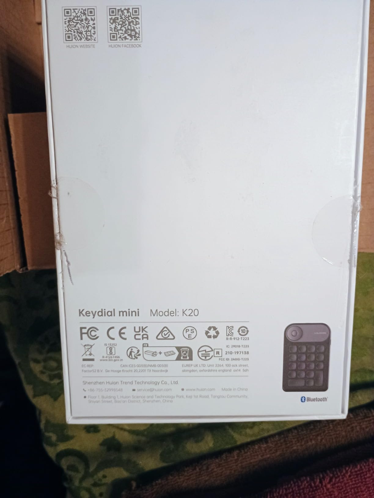 HUION Keydial Mini Programmable Keypad with Bluetooth 5.0, 5 Anti-ghosting Keys, 18 Customized Keys, Wireless Shortcut Keyboard for Drawing Tablet, PC, MacBook, Surface Pro, Laptops customer photo 2