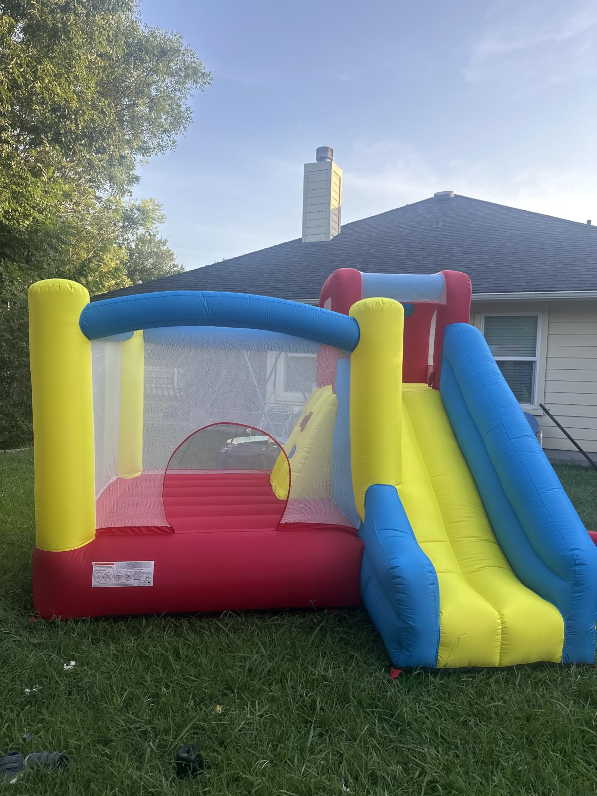 H2OGO! Slidetastic Kids Inflatable Bounce House with Slide & Blower | Indoor and Outdoor Bounce House for Kids Ages 3+, 2-Minute Inflation, Durable Material, Climbing Wall, Sturdy Slide customer photo 2