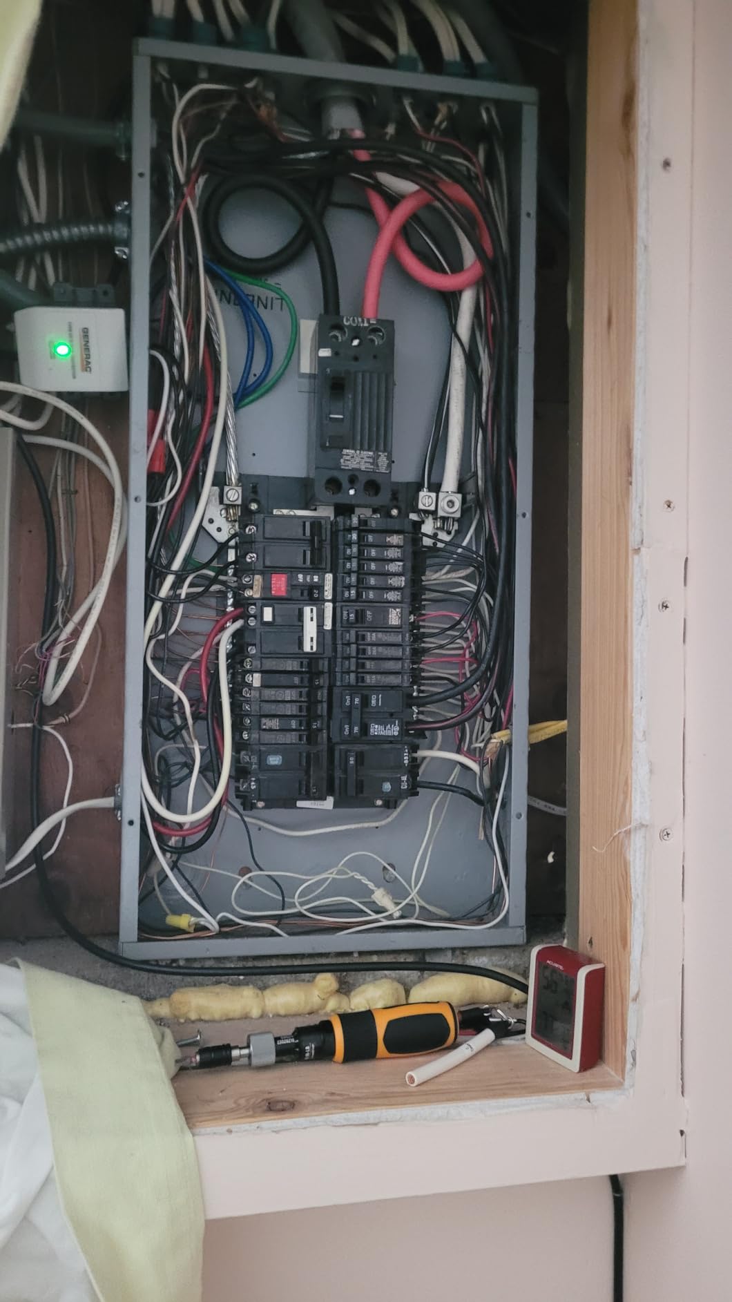 Generac Whole House Surge Protective Device 7409, 50kA/Phase, 200kA SCCR, NEMA 4x, Type 1 & 2 Rated customer photo 1