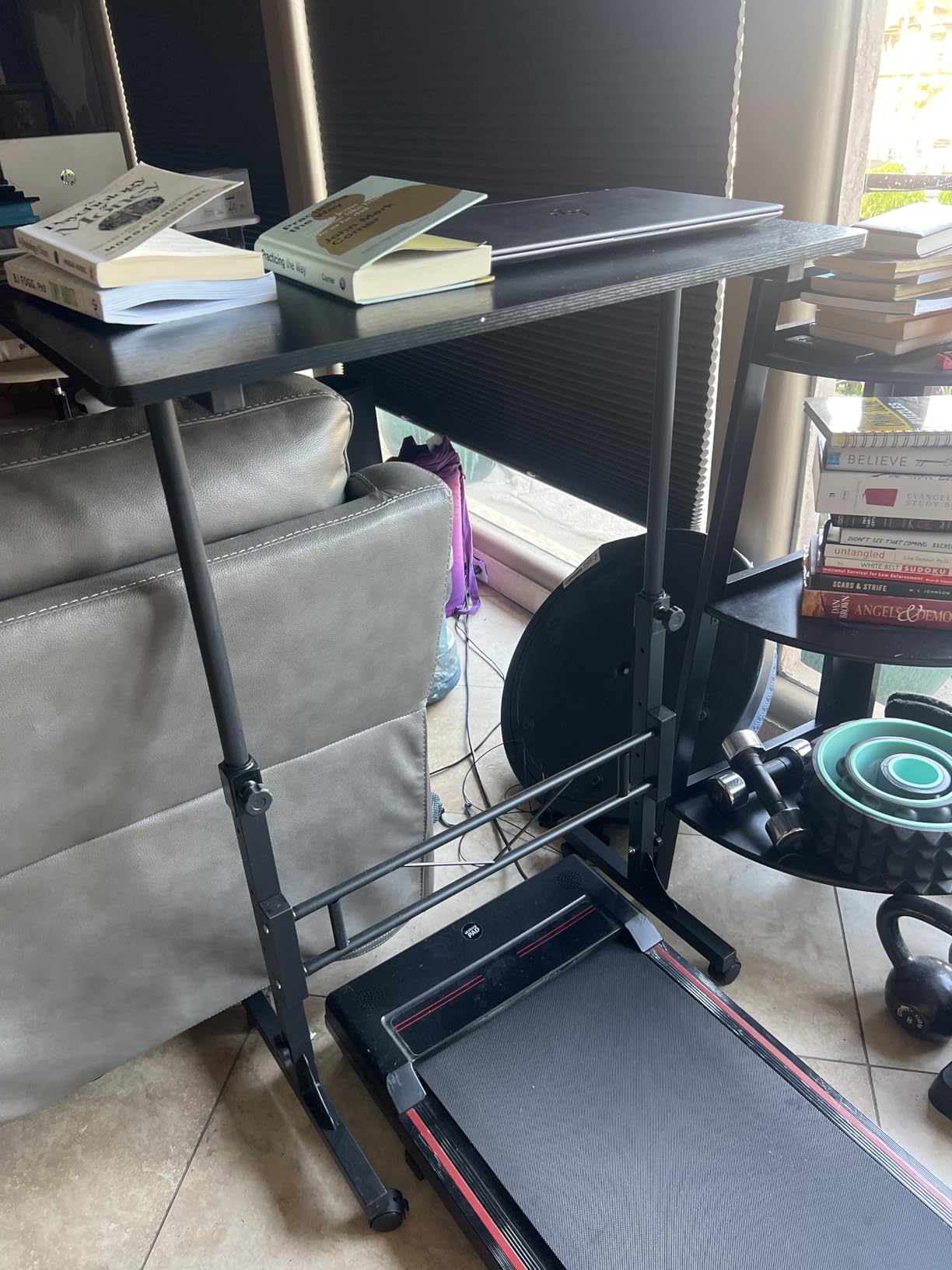 KLSMYHOKI Standing Desk Adjustable Height, Mobile Stand Up Desk with Wheels - Small Computer Desk Rolling Desk, Portable Laptop Desk Black Standing Table Home Office Desks customer photo 1