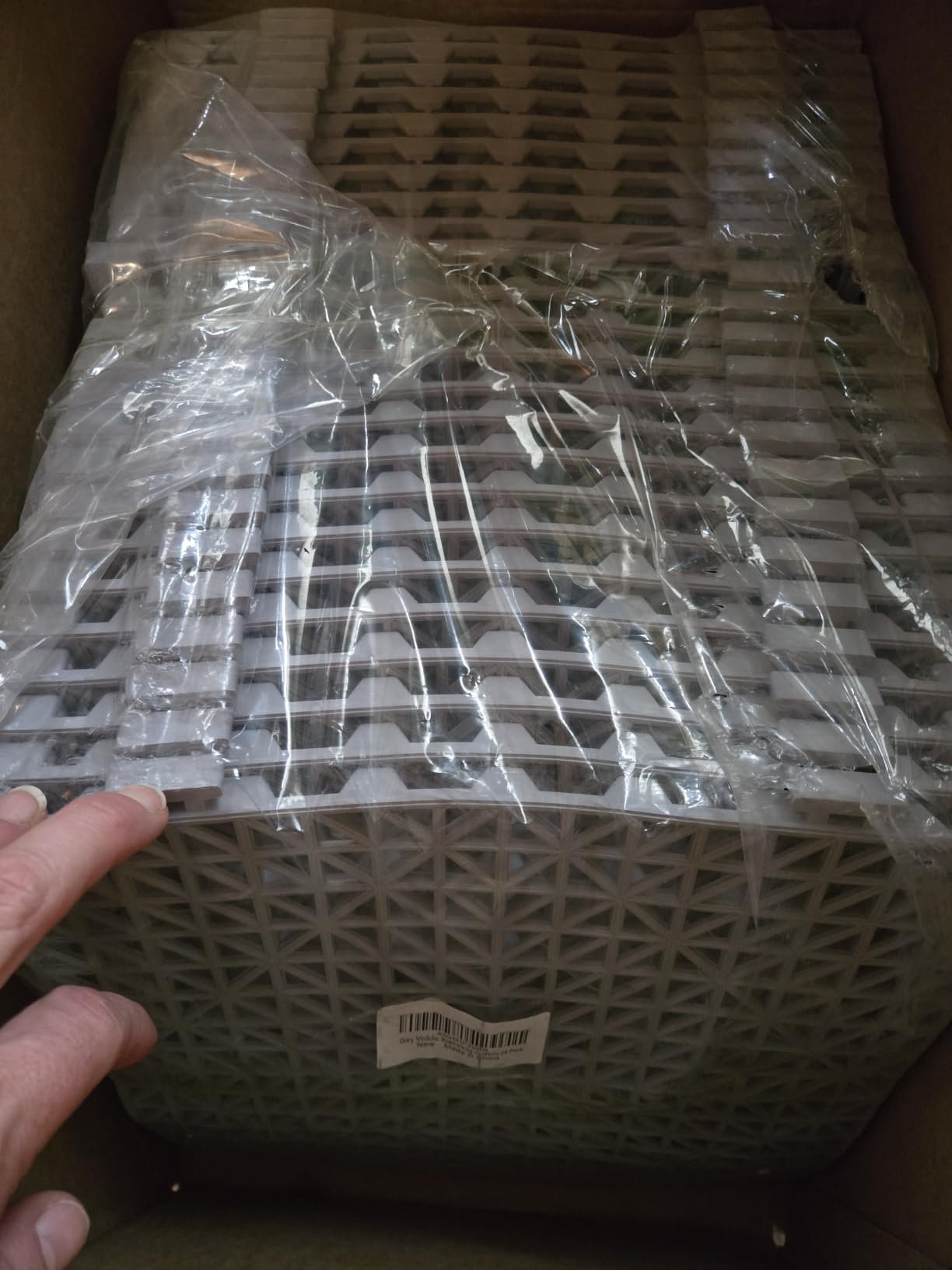 Modular Interlocking Cushion 12 Pack 11.8