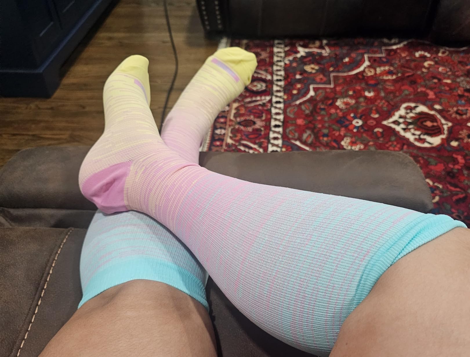 Plus Size Compression Socks for Women Men Wide Calf Extra Large 15-20 mmHg Knee High Sock for Nurses Pregnant Travel customer photo 1