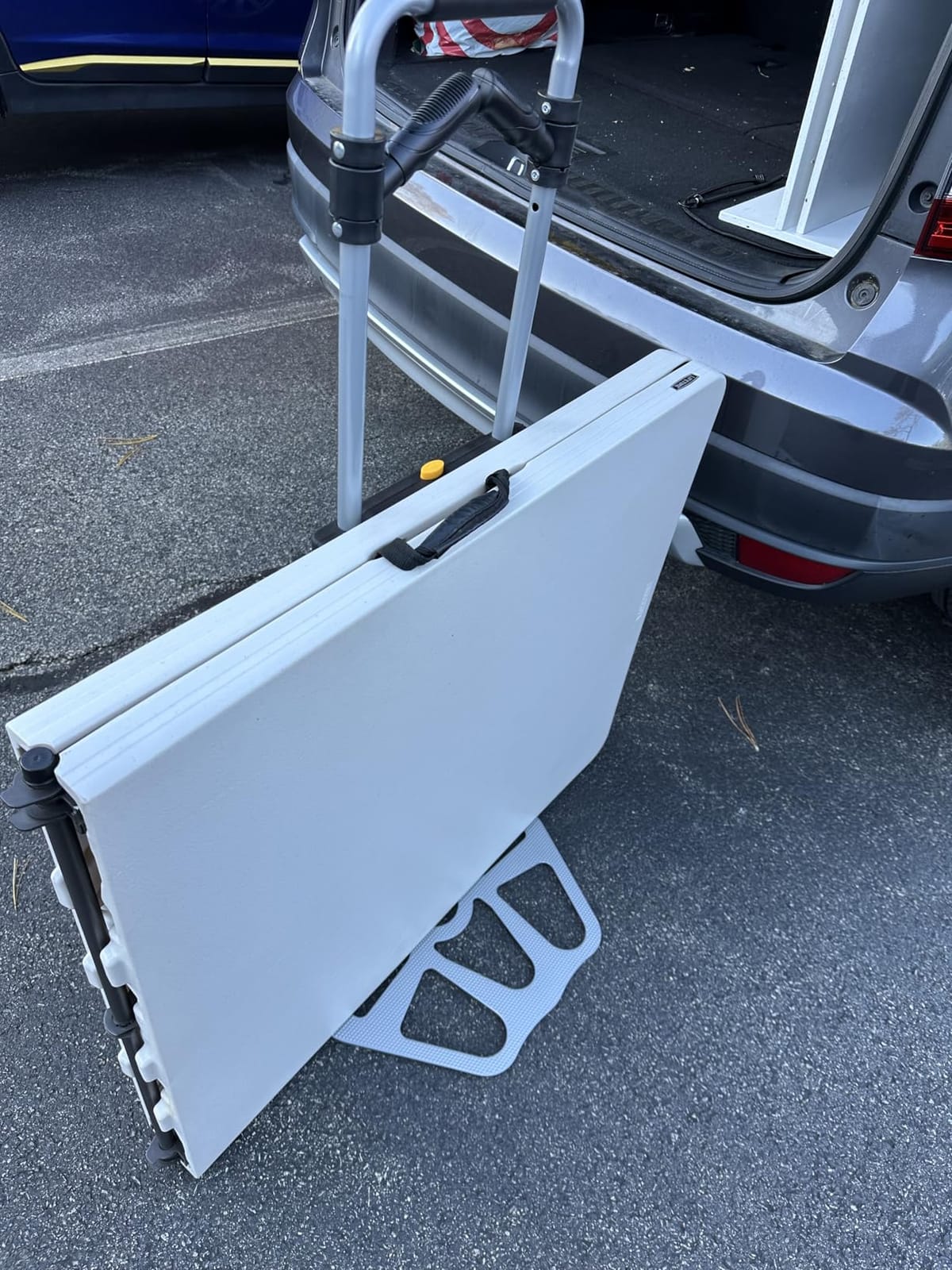 330 LB Capacity Folding Hand Truck Dolly Cart, Portable Aluminum Dolly Cart with Telescoping Handle and Rubber Wheels for Moving, Shopping, Travel, Office Use customer photo 2
