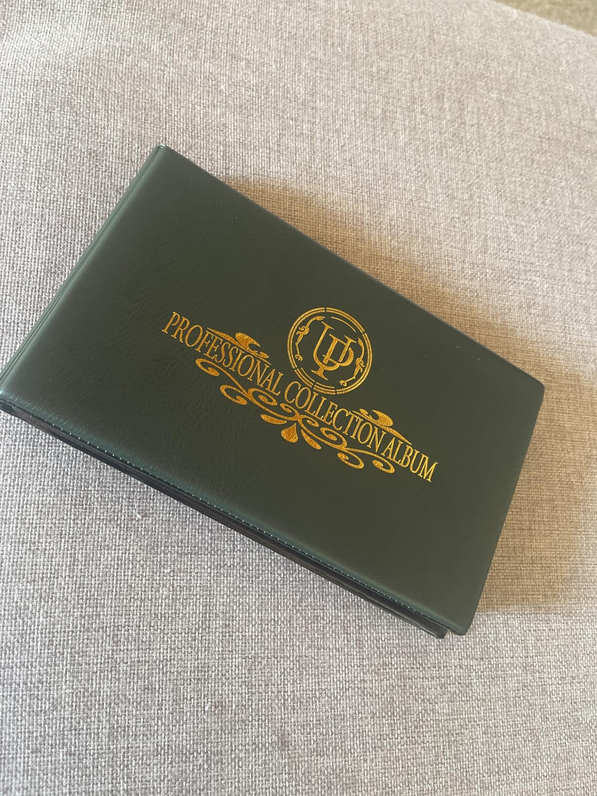 40 Pockets Currency Album Dollar Bill Holder Money Storage Book Black | Uncle Paul Banknotes Book Fits Cards Stamps Under 19.4x10.3cm PU Leather Cover & Acid-Free PVC Inner Pages AN04BK customer photo 2