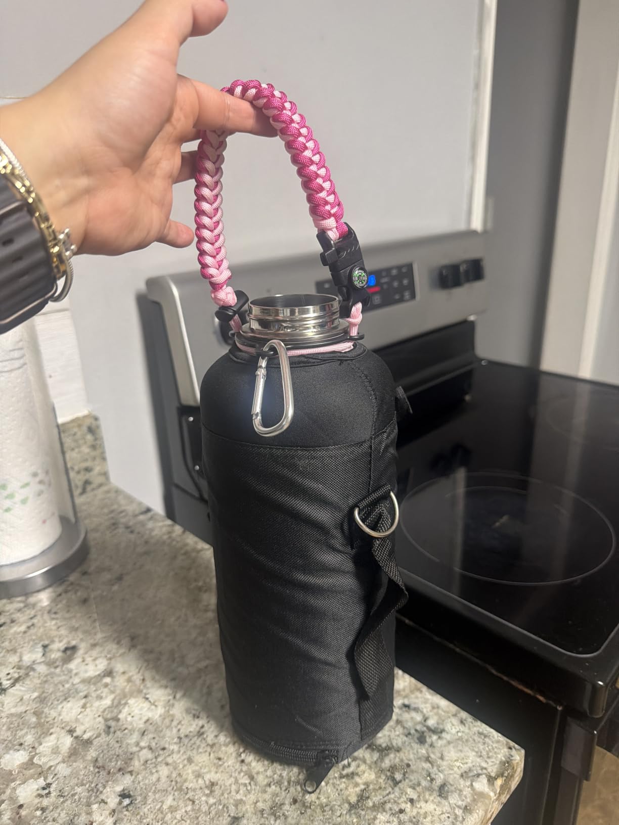 RAYMYLO Insulated Water Bottle 64 oz, Triple Wall Vacuum Stainless Steel customer photo 2