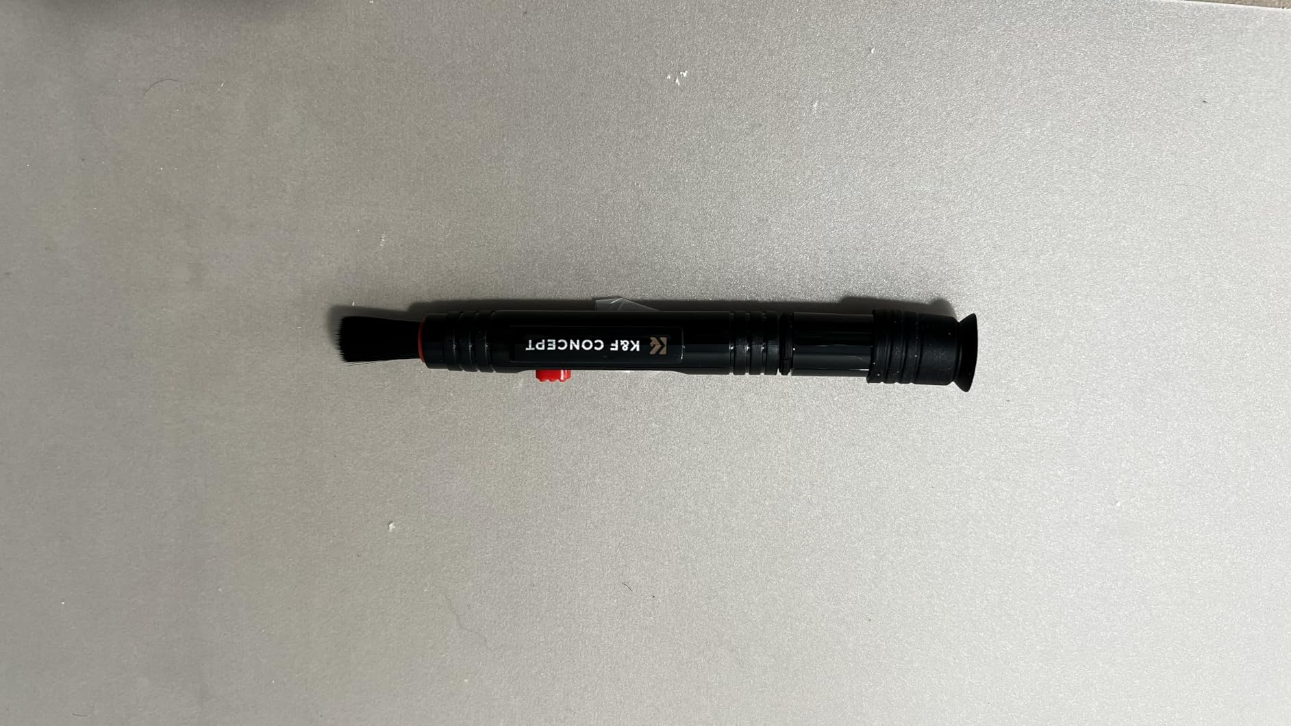 K&F CONCEPT Professional Lens Cleaning Pen with Cleaning Soft Brush, 3-in-1 Cleaning Effect, Telescopic Button, MP01 customer photo 1