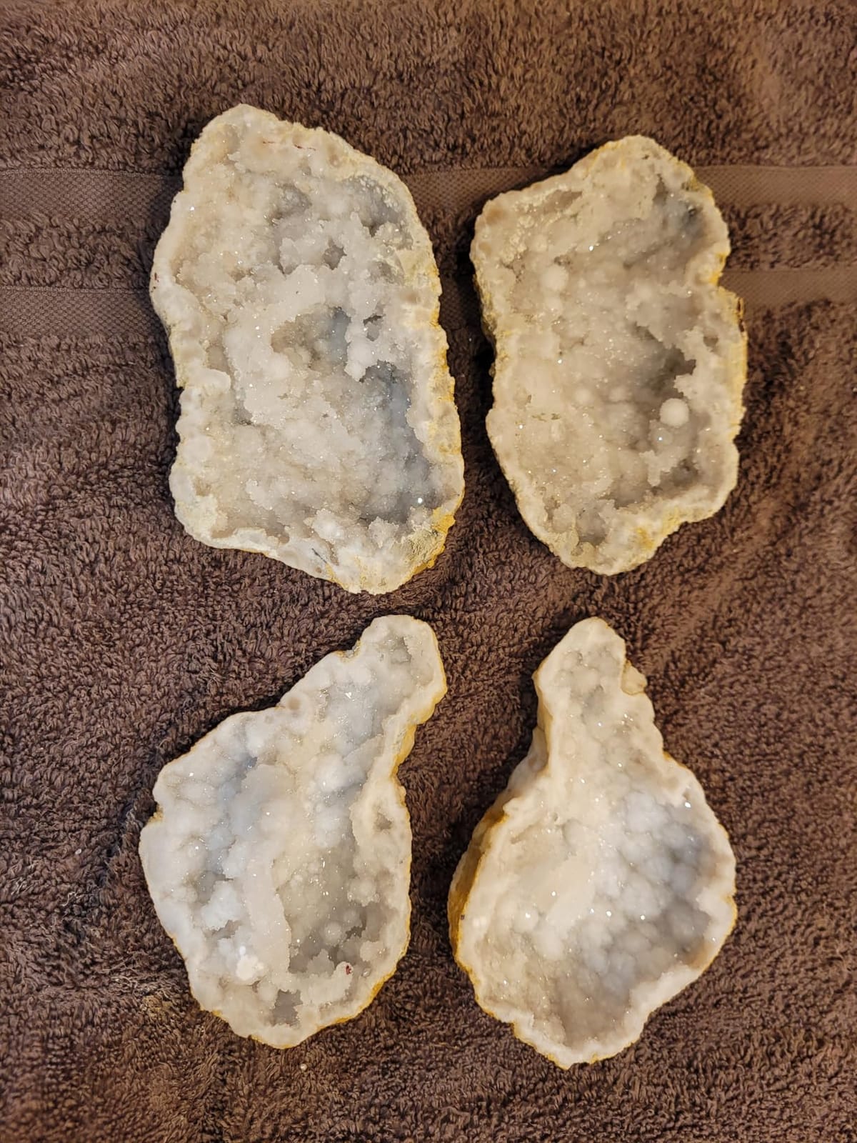 TruEnergy Break Your Own Geodes Kit - 20 Real Geodes 1.75-2.5 inch, 90% Hollow Rate, Crack Open & Discover Crystals - STEM Geology Rock Kit, Ages 6+ customer photo 2