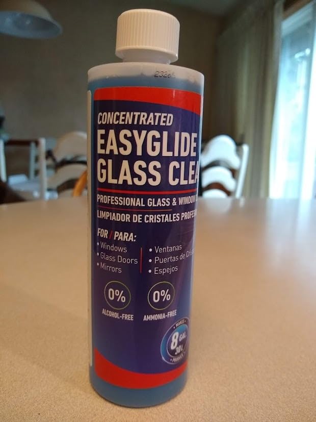 Unger Professional Streak-Free EasyGlide Glass Cleaner Concentrate, 12 oz, Ammonia-Free, Makes 8 Gallons of Solution, Safe for Tinted Windows, LOW-E, Windshields, and Mirrors customer photo 2