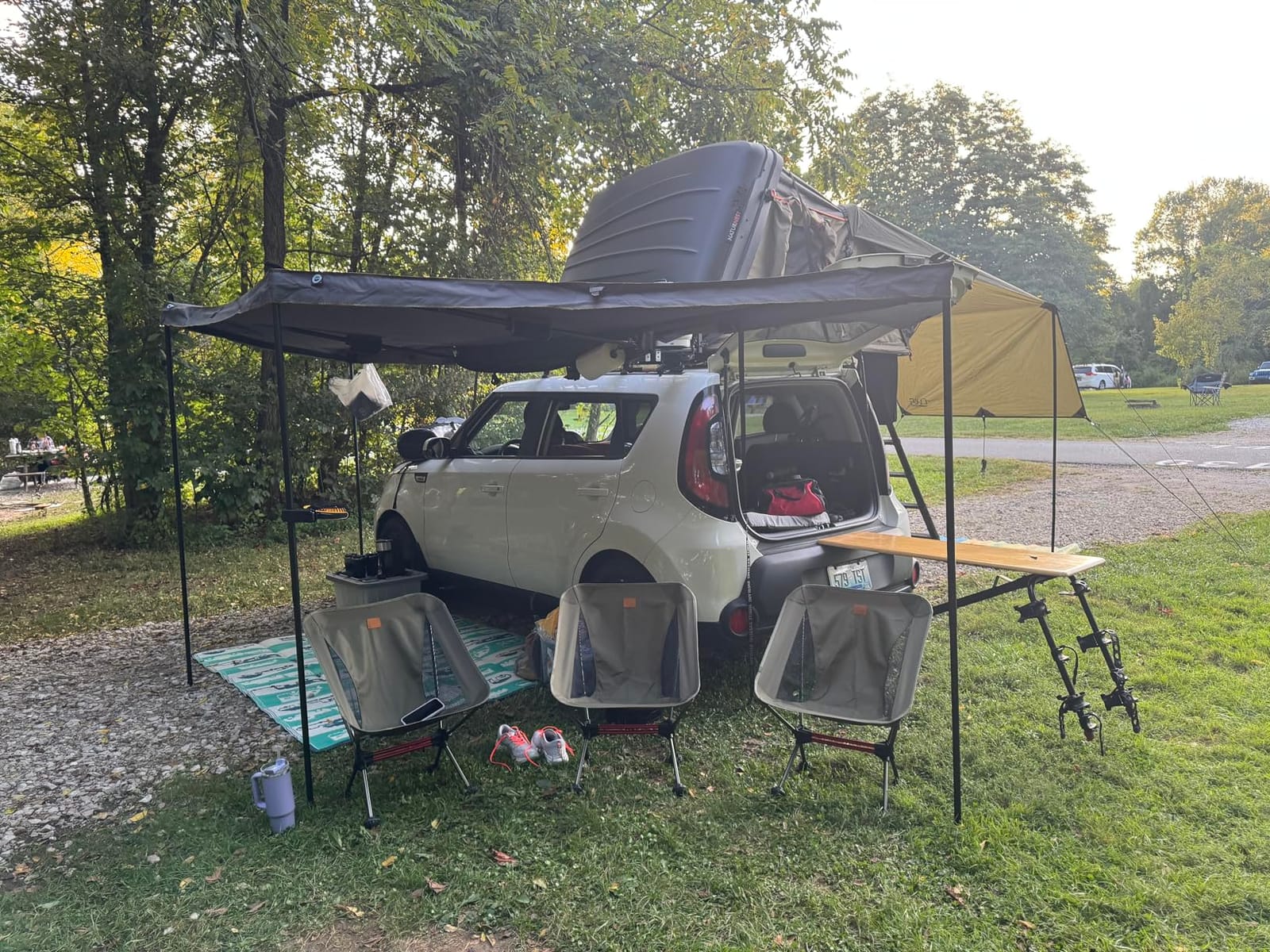 Overland Vehicle Systems HD Nomadic 180 LTE Awning Universal | 59 Sq Ft of Coverage | Dark Gray Fabric with Black Travel Cover Included | Twist and Lock Technology | Heat-Sealed Seams customer photo 1