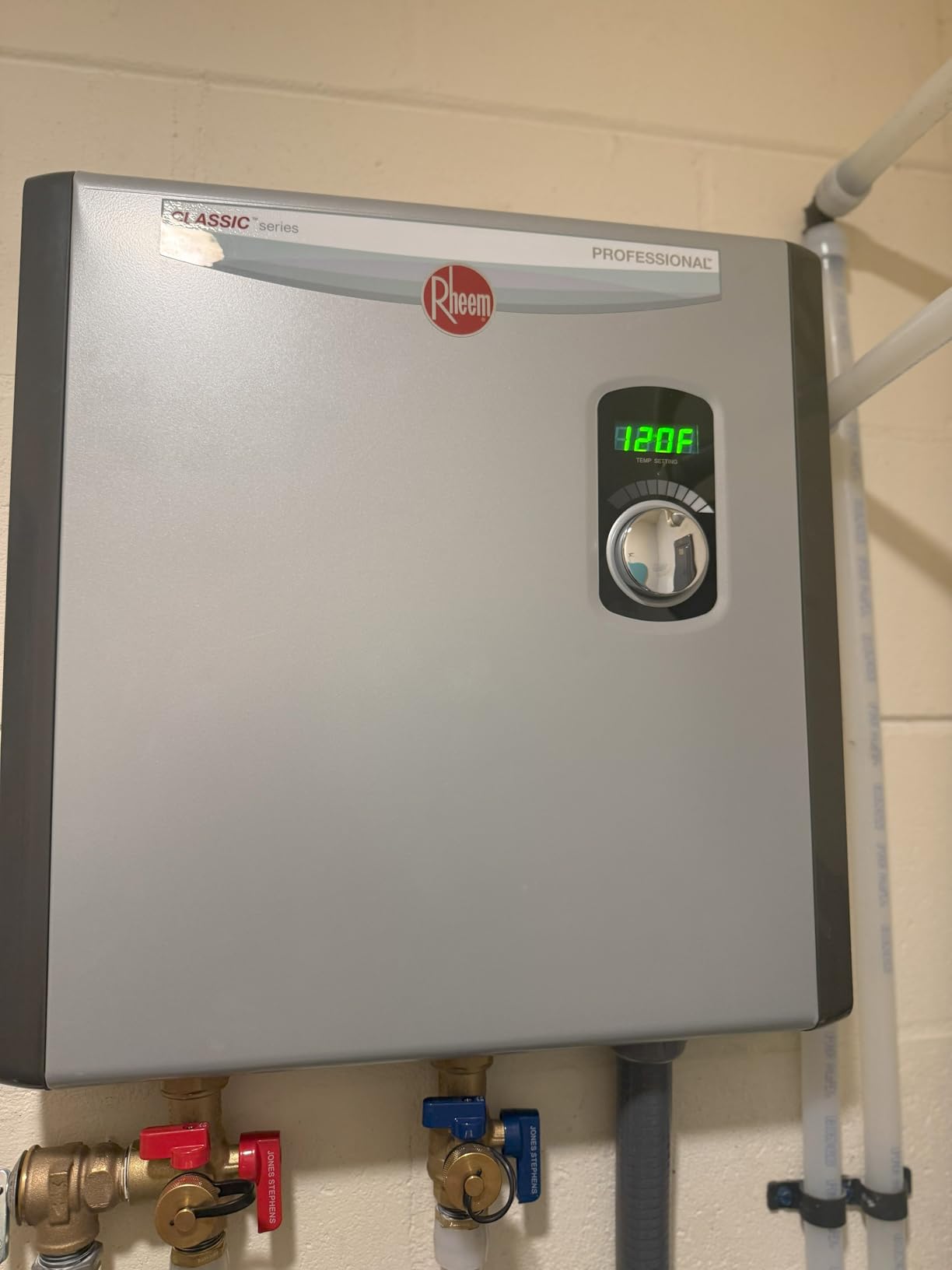 Rheem 6.5kW 240V Point of Use Thermostatic Tankless Electric Water Heater customer photo 2