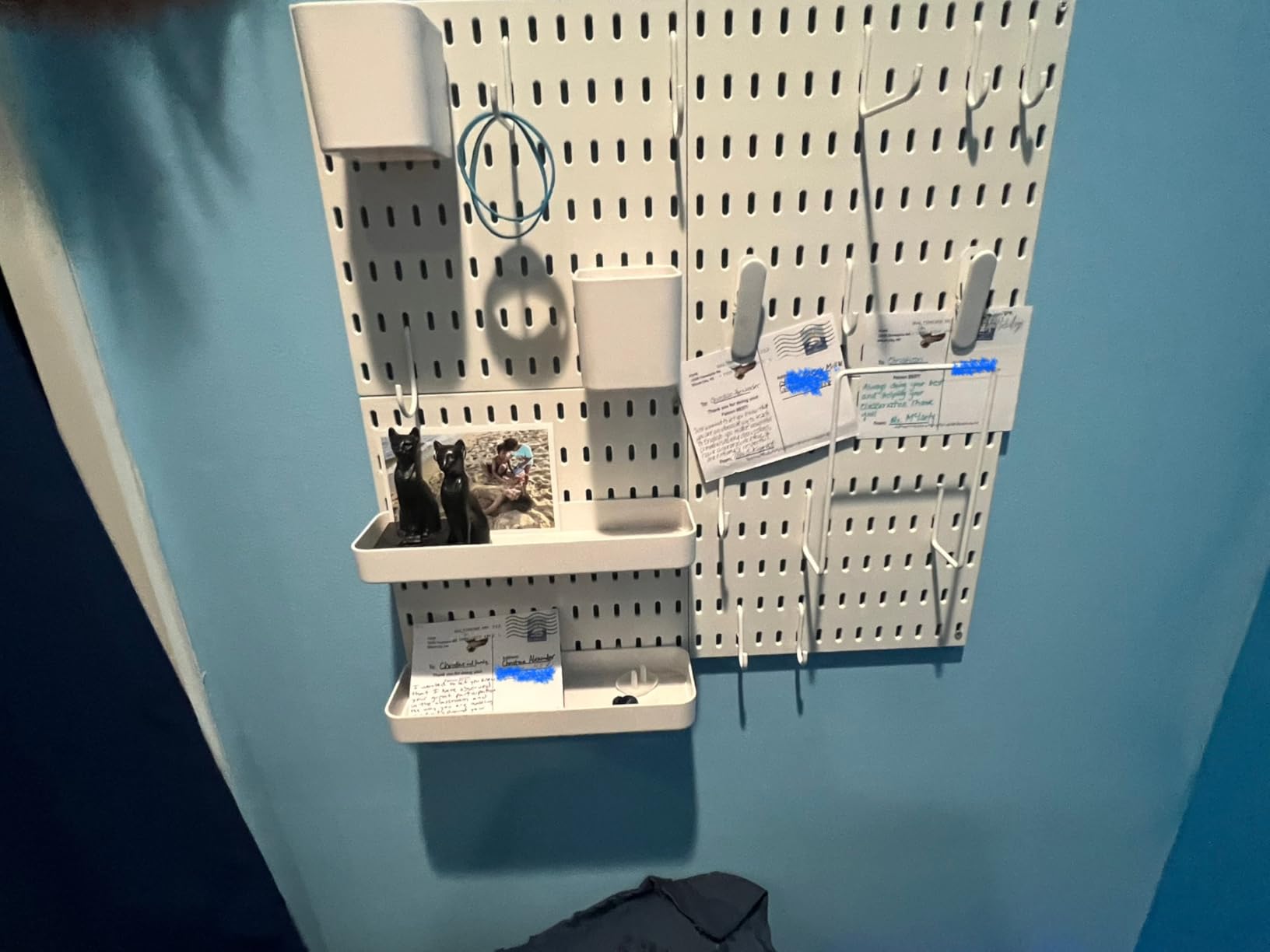 VUSIGN Pegboard Combination Wall Organizer Kit 22
