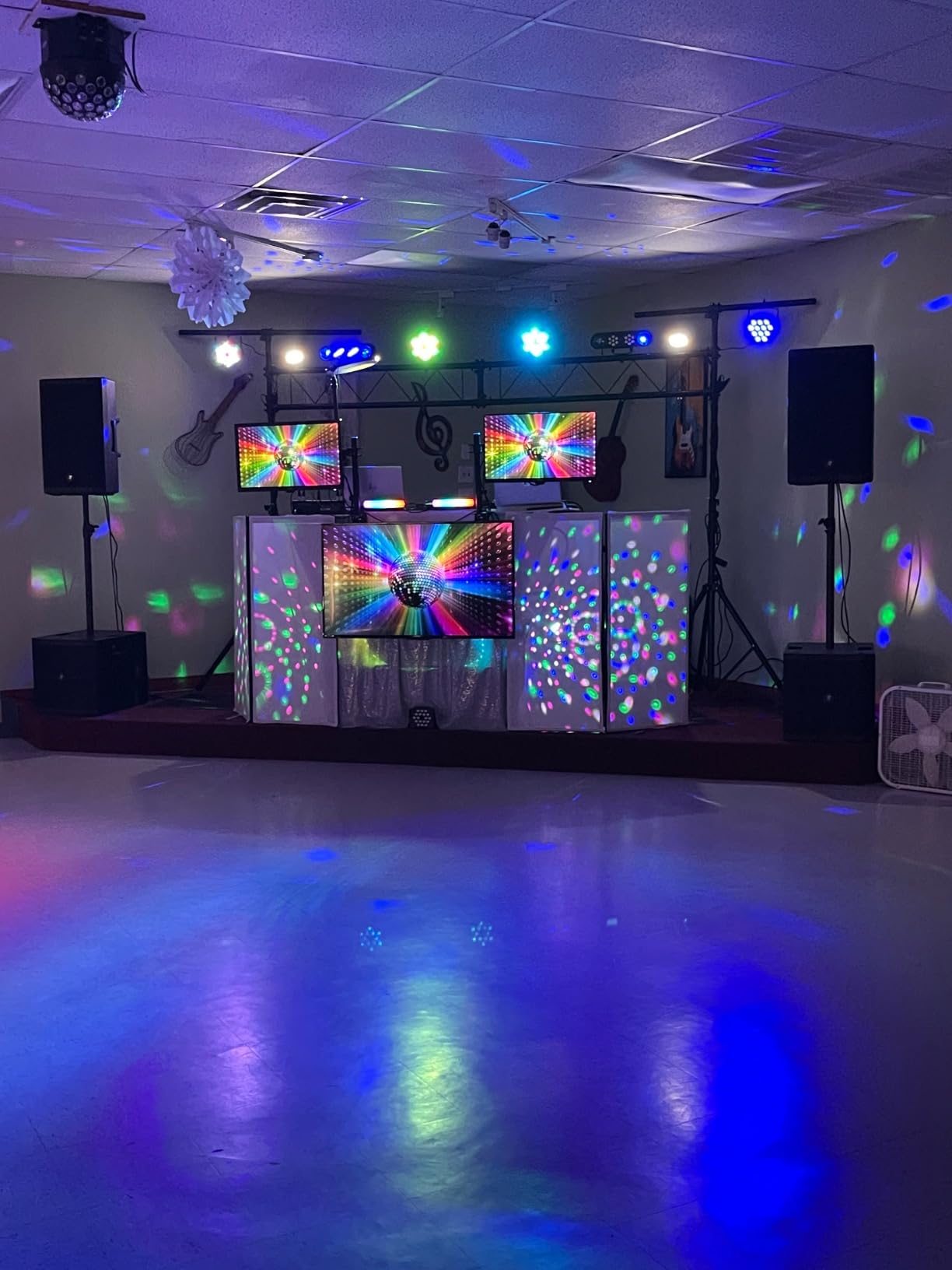 S AFSTAR DJ Light Stand, 14 FT Heavy Duty Metal Lighting Truss System W/Adjustable T Bars, 32 Mounting Points & Triangle Foot, Portable Light Truss for Audio Stage, 220 Lbs Load customer photo 2