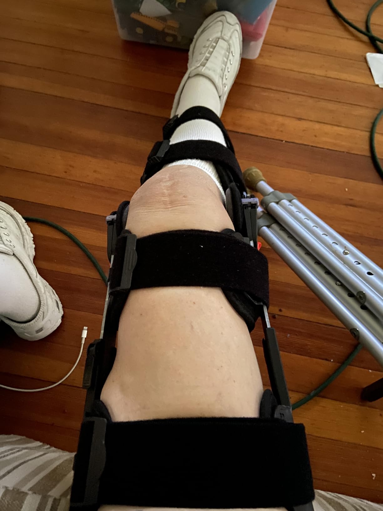 Breg T Scope Premier Post Op Knee Brace for ACL, MCL & LCL Injury L1833 | Hinged medical grade knee brace that aids PCL, meniscus tear & post-surgical recovery with telescoping fit. Men & women customer photo 2