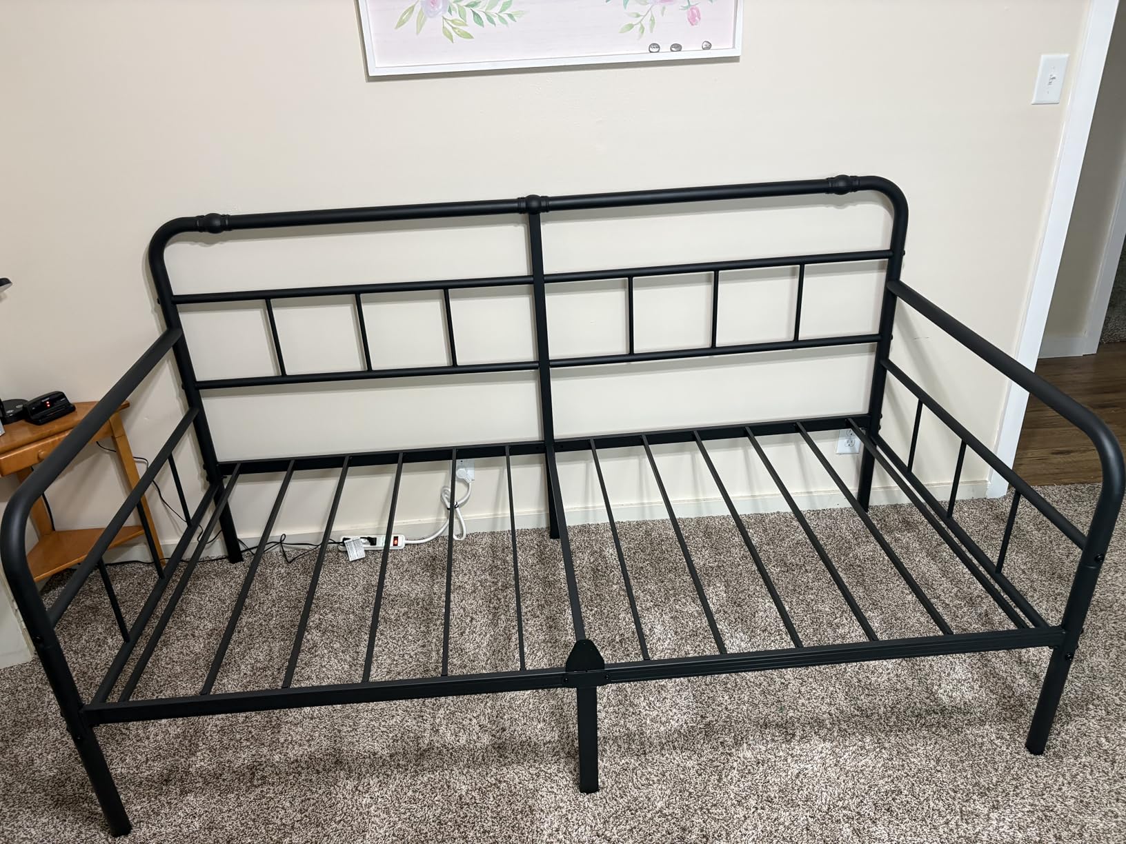 Daybed-Metal-Twin-Size-Bed-Frame with Headboard, Heavy Duty Steel Slats Support for Bedroom Guest Room, No Box Spring Needed, Easy Assembly, Black customer photo 1