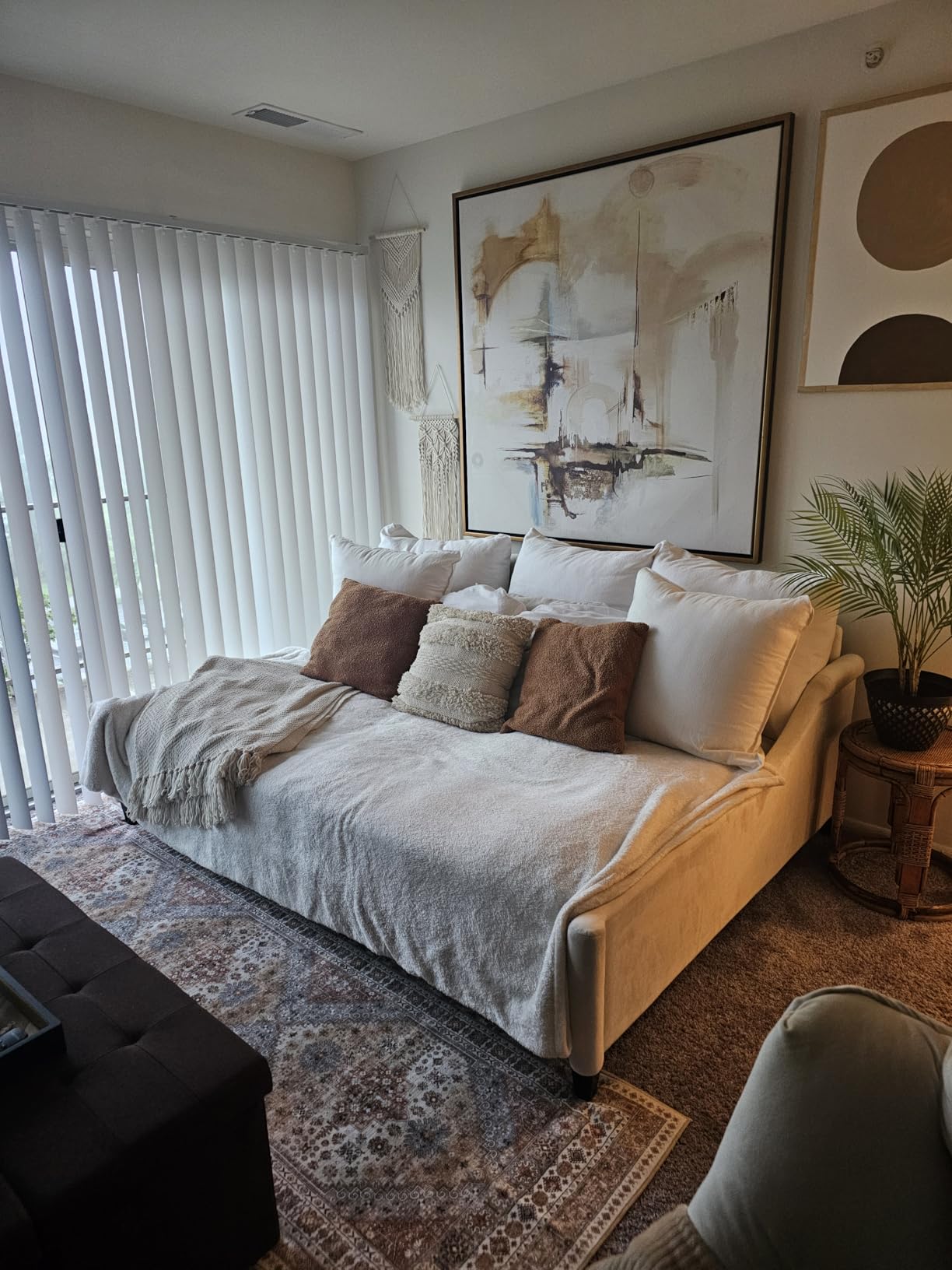 Full Size Daybed, Modern Luxury Tufted Button Upholstered Full Sofa Bed for Bedroom Living Room, Beige customer photo 2