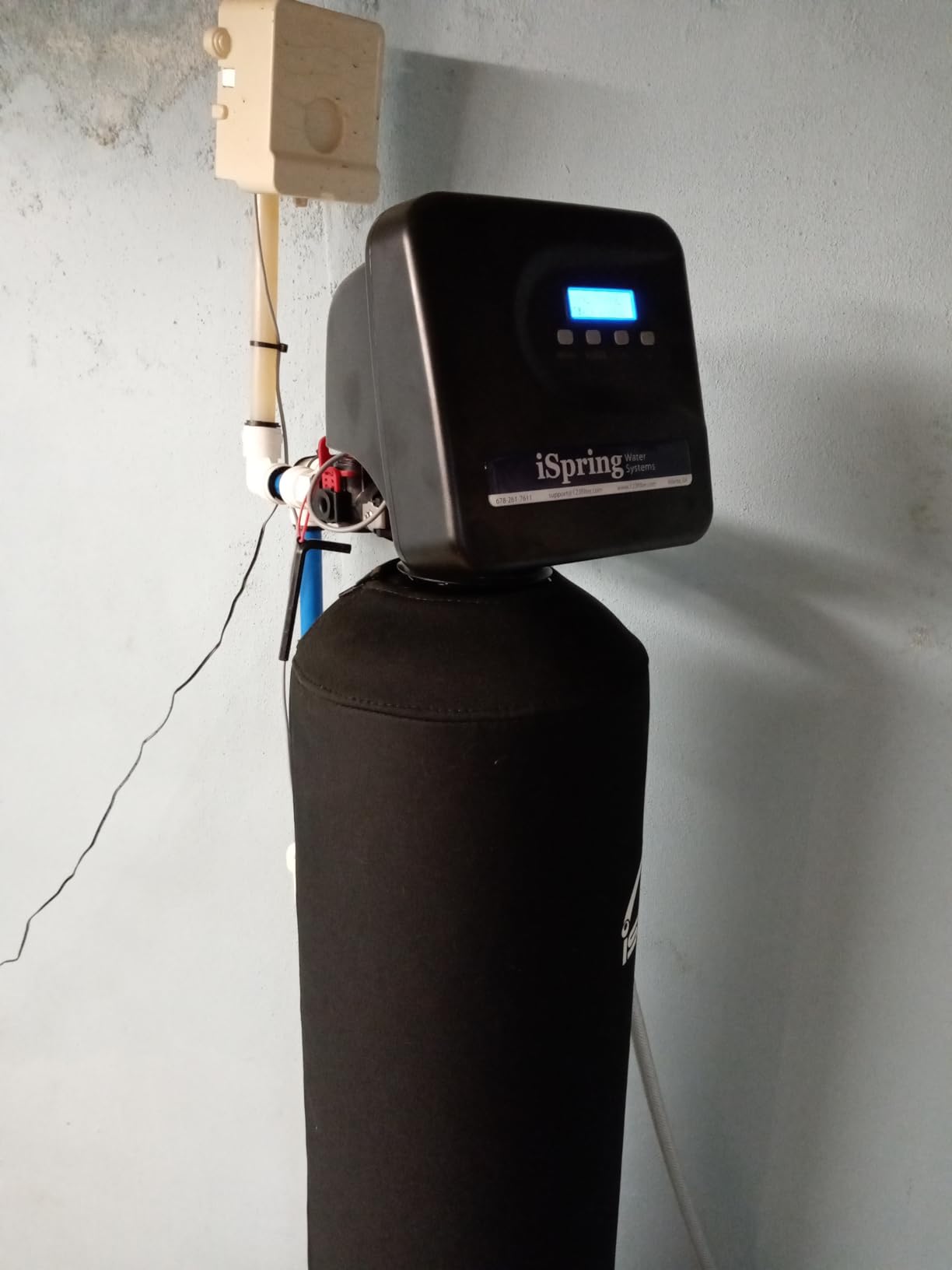 iSpring WCFM550K Whole House Iron Filter, Iron & Sulfur Water Filter | Reduces Iron, Manganese & Hydrogen Sulfide, Automatic Backwash, High Flow for Well Water customer photo 2
