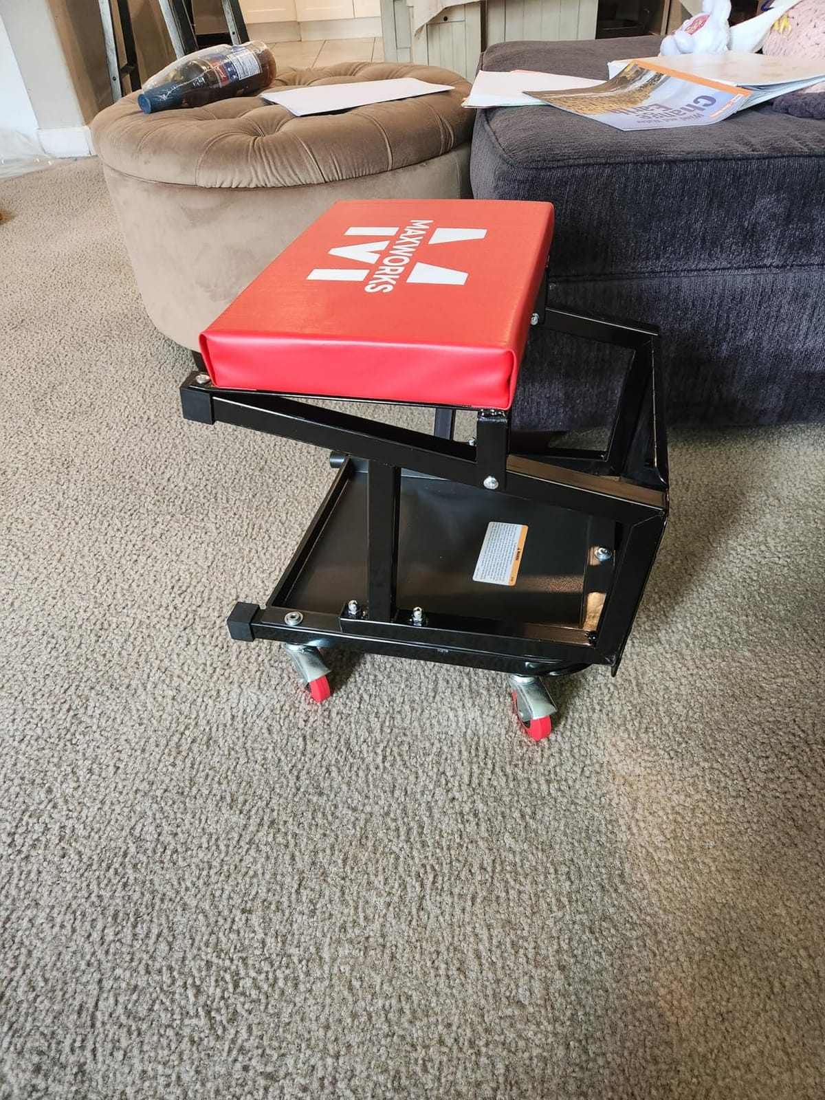 MaxWorks 50880 Garage Creeper Seat and Stool Combo, Workshop Seat with 300 Lbs Capacity, Mechanics Stool with Wheels customer photo 1