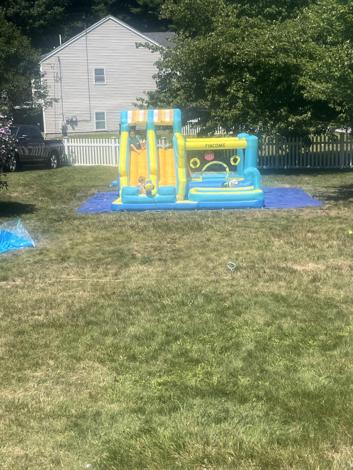 Inflatable Bounce House, 10 in 1 Double Water Slide Bounce House with 750W Blower, Climbing Wall, Jumping, Water Gun, Splash Pool, Basketball Hoop for Kids Indoor Outdoor Backyard customer photo 1