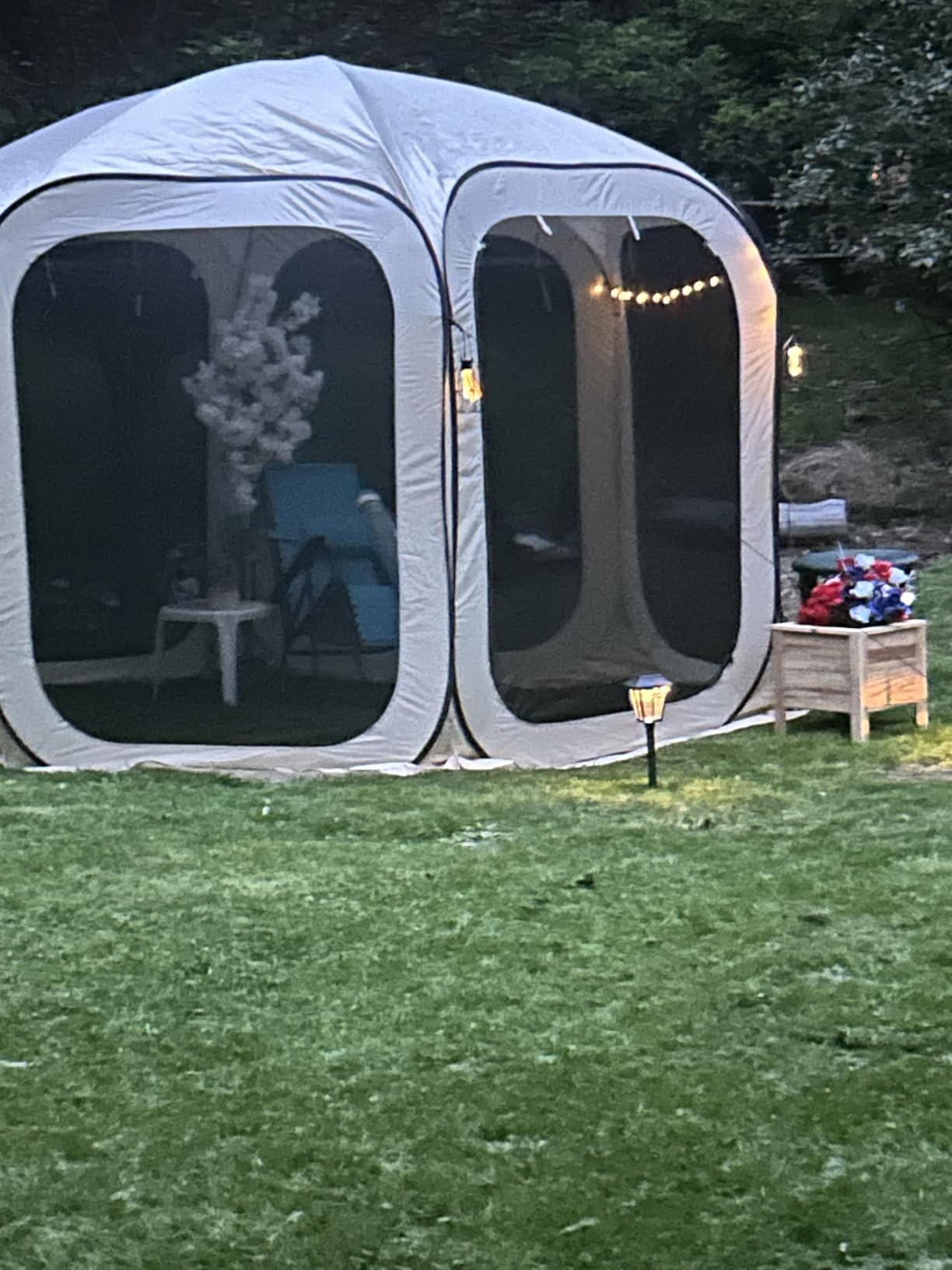 HOOYEAH Pop-up Screened Tent, Instant Screen House Portable Screen Room Canopy Outdoor Gazebo with Mosquito Net for Patio, Backyard, Garden and Outdoor Activities, 12x12 customer photo 2
