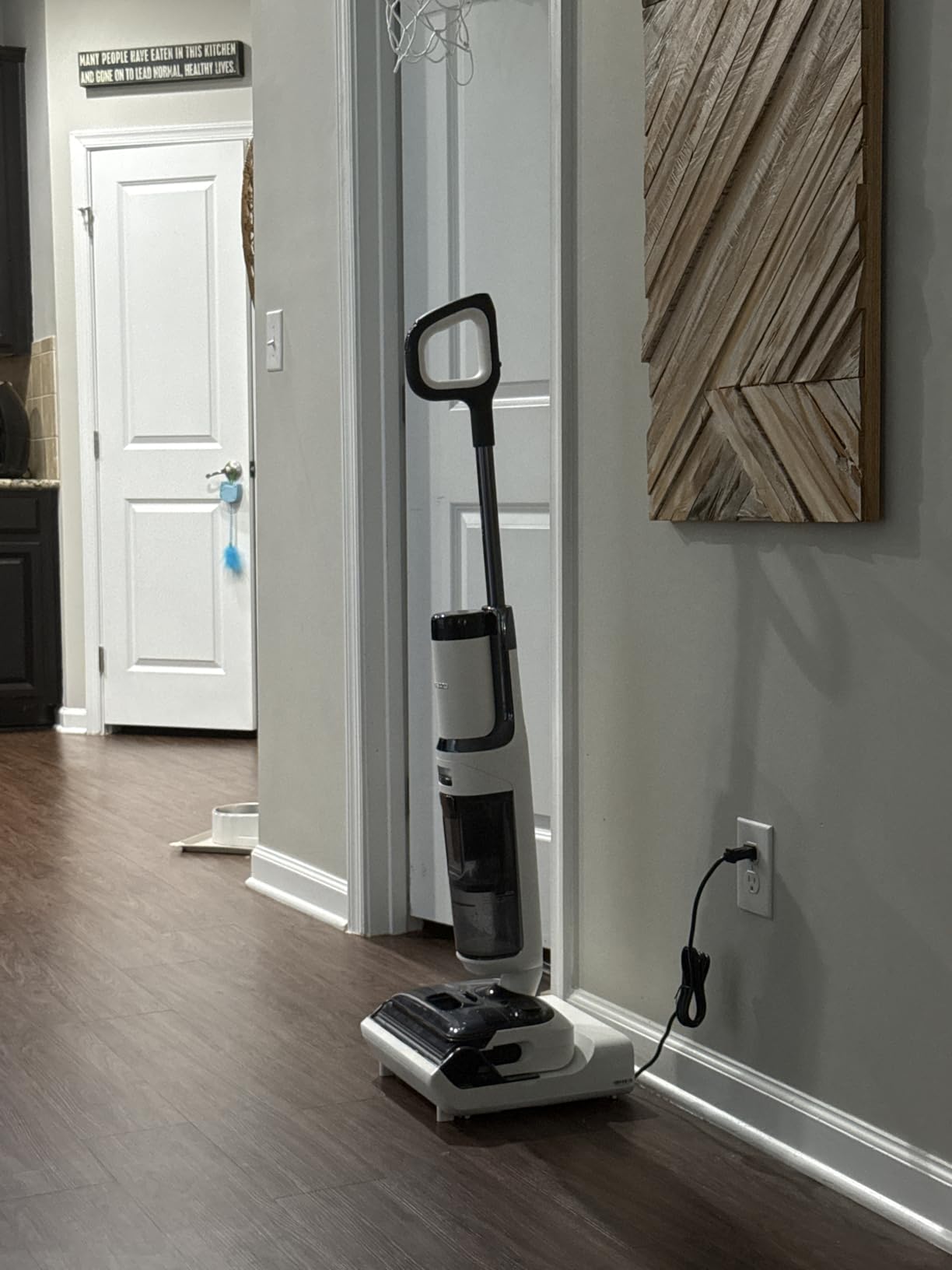 Tineco Floor ONE Stretch S6 Cordless Wet Dry Vacuum Cleaner, 180° Lay-Flat Smart Vacuum Mop, 40 Minutes Long Runtime 158℉ Flashdry Self-Cleaning, Dual-Sided Edge Cleaning Lightweight Floor Cleaner customer photo 1