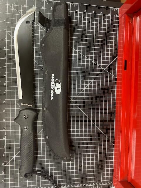 Mossy Oak Machete with Saw, 19
