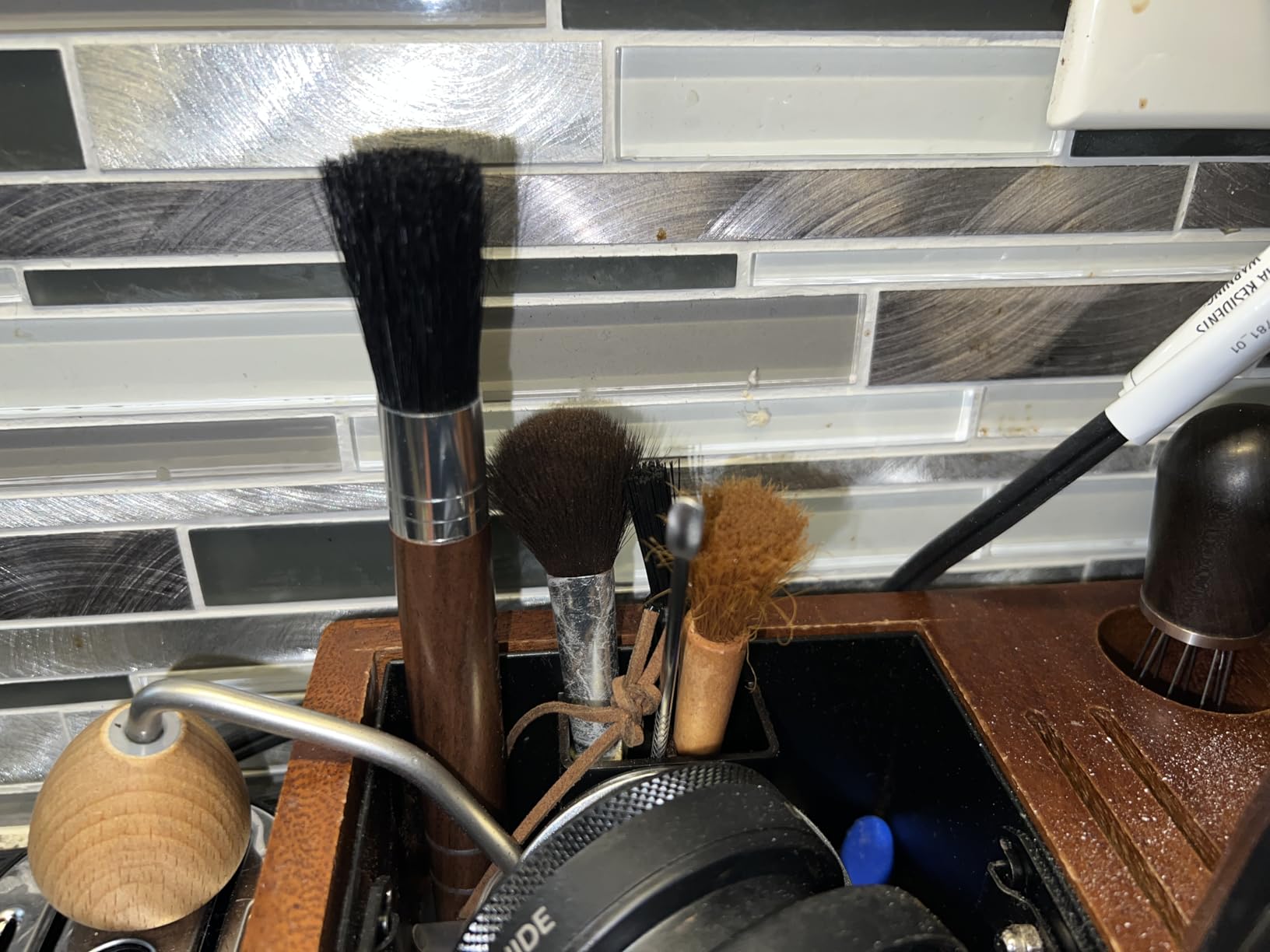 TAKAVU Coffee Grinder Brush, Natural Boar Bristle, Espresso Barista Cleaner | Cleans Group Heads, Shower Screens, Portafilters, Scoops & Tampers, Dusting Tool for Espresso Machines customer photo 2