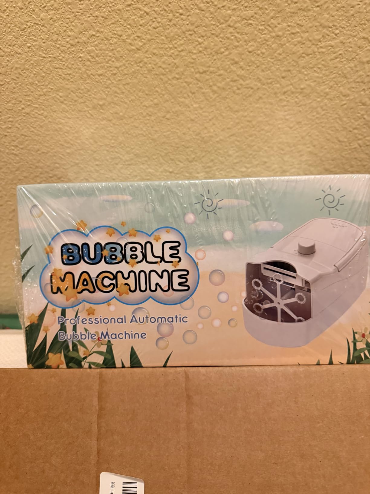 Bubble Machine for Kids, Bubble Blower for Parties and Weddings (White) | High-Output 18,000 Bubbles Per Min, 2 Output Levels, Battery Operated or Plug in customer photo 1