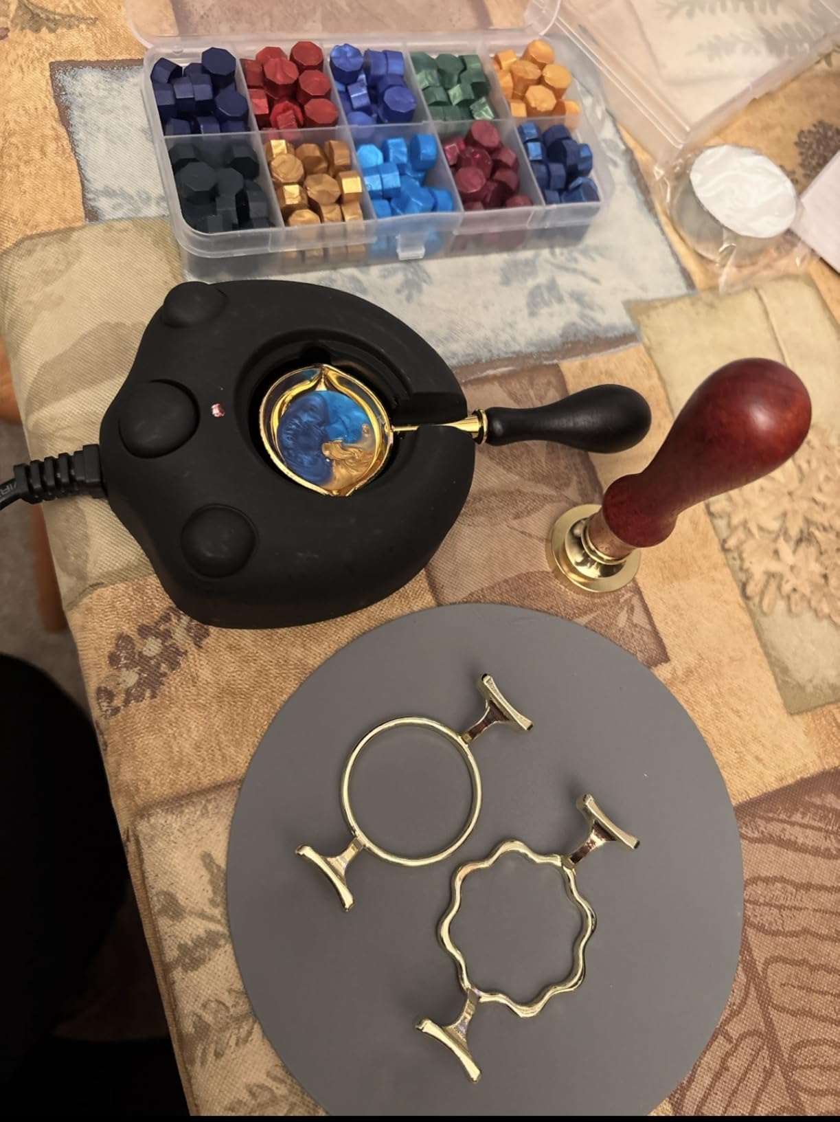 Electric Wax Seal Warmer, Black Wax Seal Kit with Spoon and Tweezers Great Tool for DIY Wax Seals, Wax Seal Stamp and Melting Wax Seal Sticks Sealing Wax Beads (Black) customer photo 2
