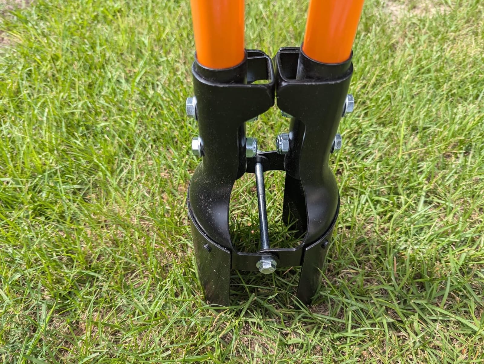 Nohovu Post Hole Digger, Heavy Duty with Fiberglass Handle, Carbon Steel Blades, 58 Inches, Orange & Black customer photo 1