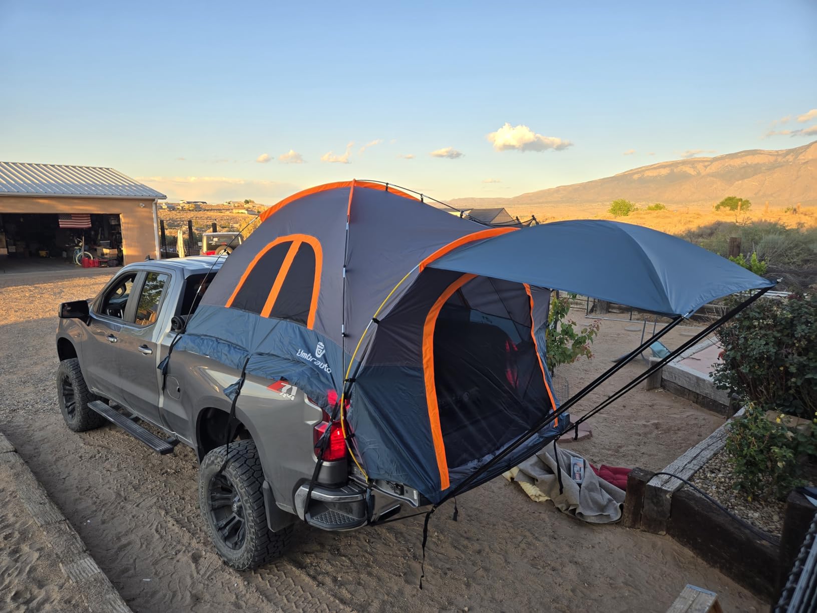 Truck Bed Tent with Awning: 6.4-6.7FT PU3000mm Waterproof Tailgate Pickup Truck Tents, Easy Set-up for 2 Person, Fits Full Size Short Bed, Chevy, Dodge, Ford, GMC, Green customer photo 1