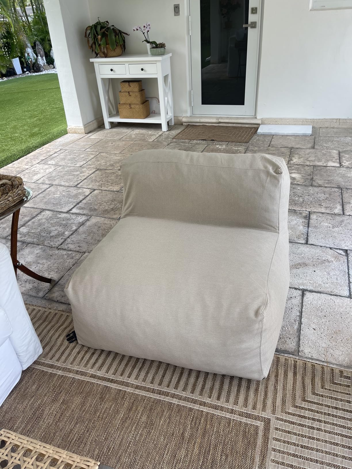 Big Joe Tuffet Weatherproof Bean Bag Chair, Natural Basket Weave, Breathable Weather Resistant Fabric, 2.5 feet Teardrop customer photo 2