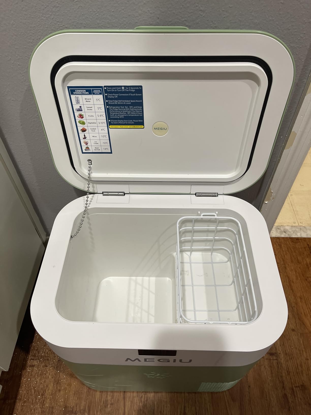Megiu Car Fridge Portable 12 Volt Refrigerator 23 Quart (22 Liter) Freezer Compressor Cooler 12V/24V DC 110～240 V AC for Outdoor, Camping, Travel, Home Use -18℃~+15℃ (Green) customer photo 1