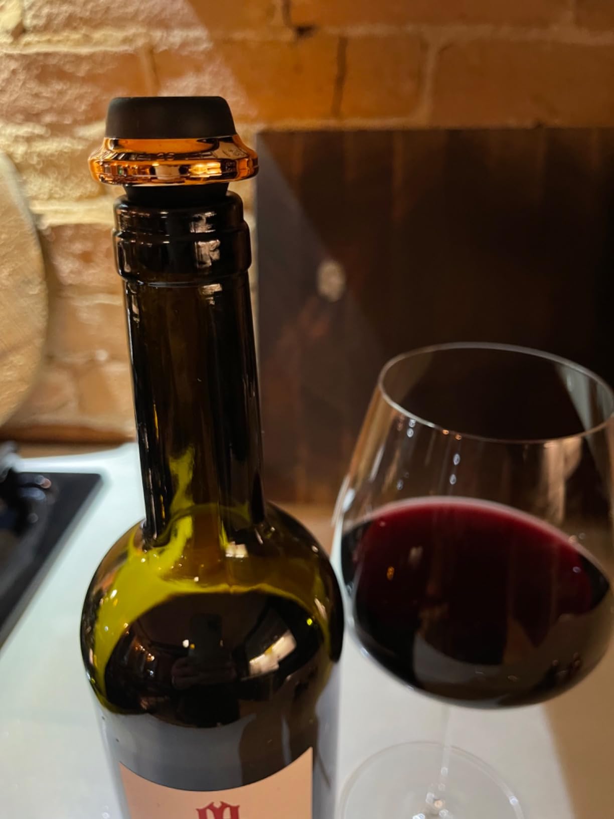 Electric Wine Preserver - Rechargeable Vacuum Saver With Airtight Seal - Automatic Air Remover Pump for 10 Days of Flavor & Freshness - Preservation System (White & Rose Gold) customer photo 2