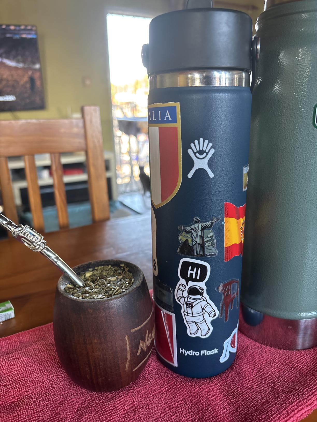 Hydro Flask Water Bottle - Insulated Stainless Steel - Wide Straw Lid, Non Spill, Leakproof in 24 Oz Ivory customer photo 2