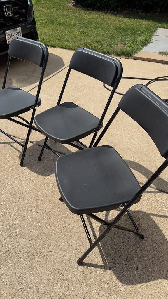 10 Pack White Plastic Folding Chairs, Portable Stackable Commercial Chairs with Steel Frame, 350 lb Capacity Indoor Outdoor Seating for Wedding Party Event Office Dining customer photo 2