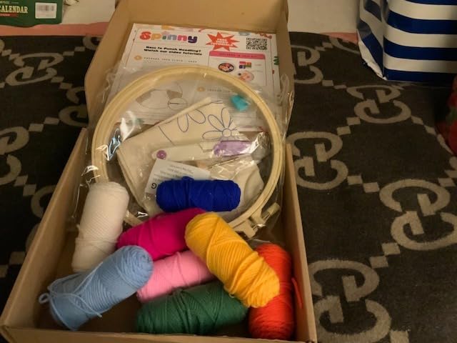 SPINNY Punch Needle Kit, Two Large Floral Designs w/ 2 Embroidery Hoops, Includes Beginner Video Tutorials and Instructions, Beginner Punch Stitch for Adults, Complete Kit for Crafters customer photo 2