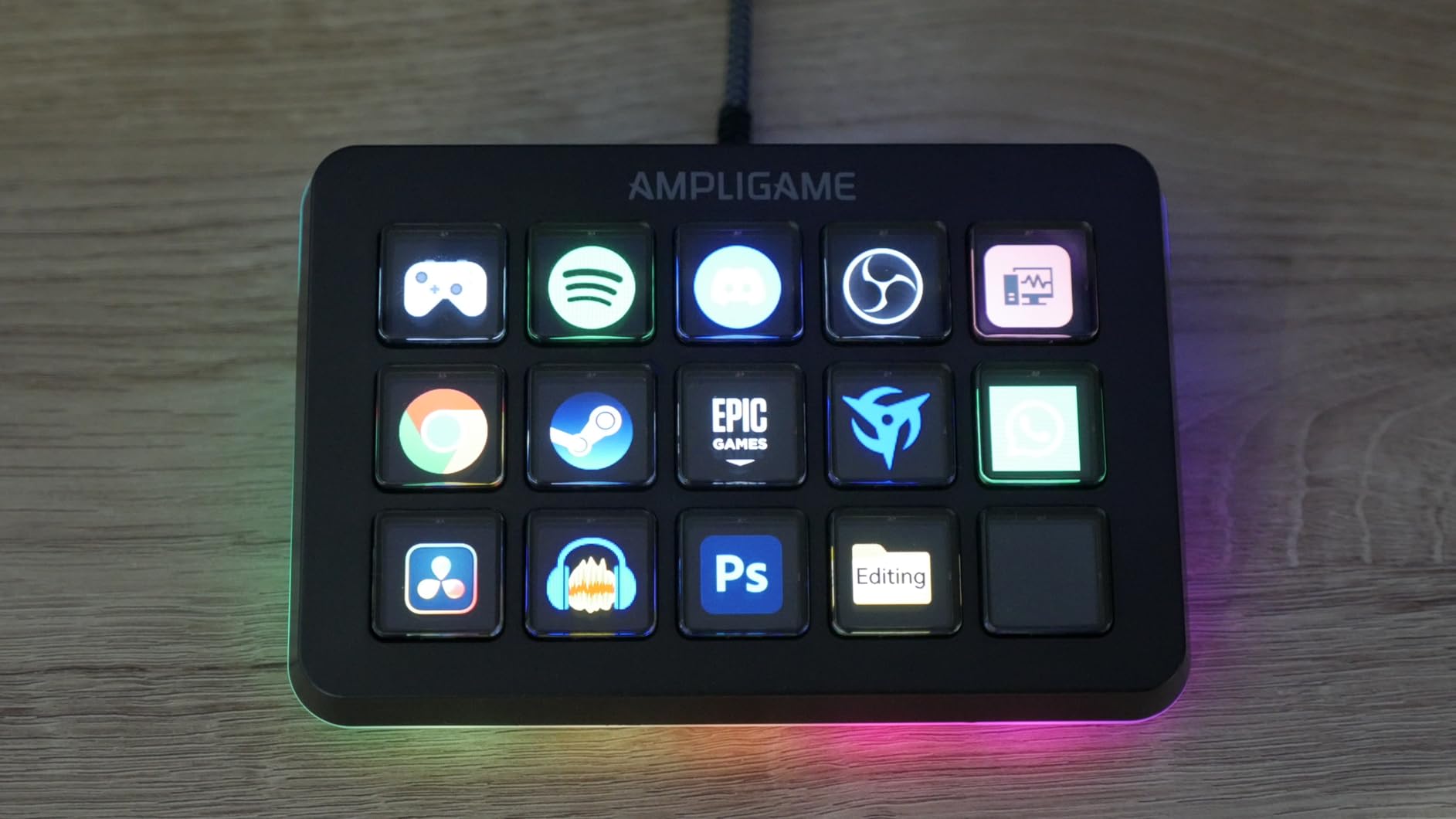 FIFINE AmpliGame Stream Controller with 15 Macro Keys, Streaming Keyboard with Trigger Actions in OBS/Twitch/YouTube/Streamlabs, Shortcut Buttons Keypad Works with Mac and PC-D6 customer photo 1